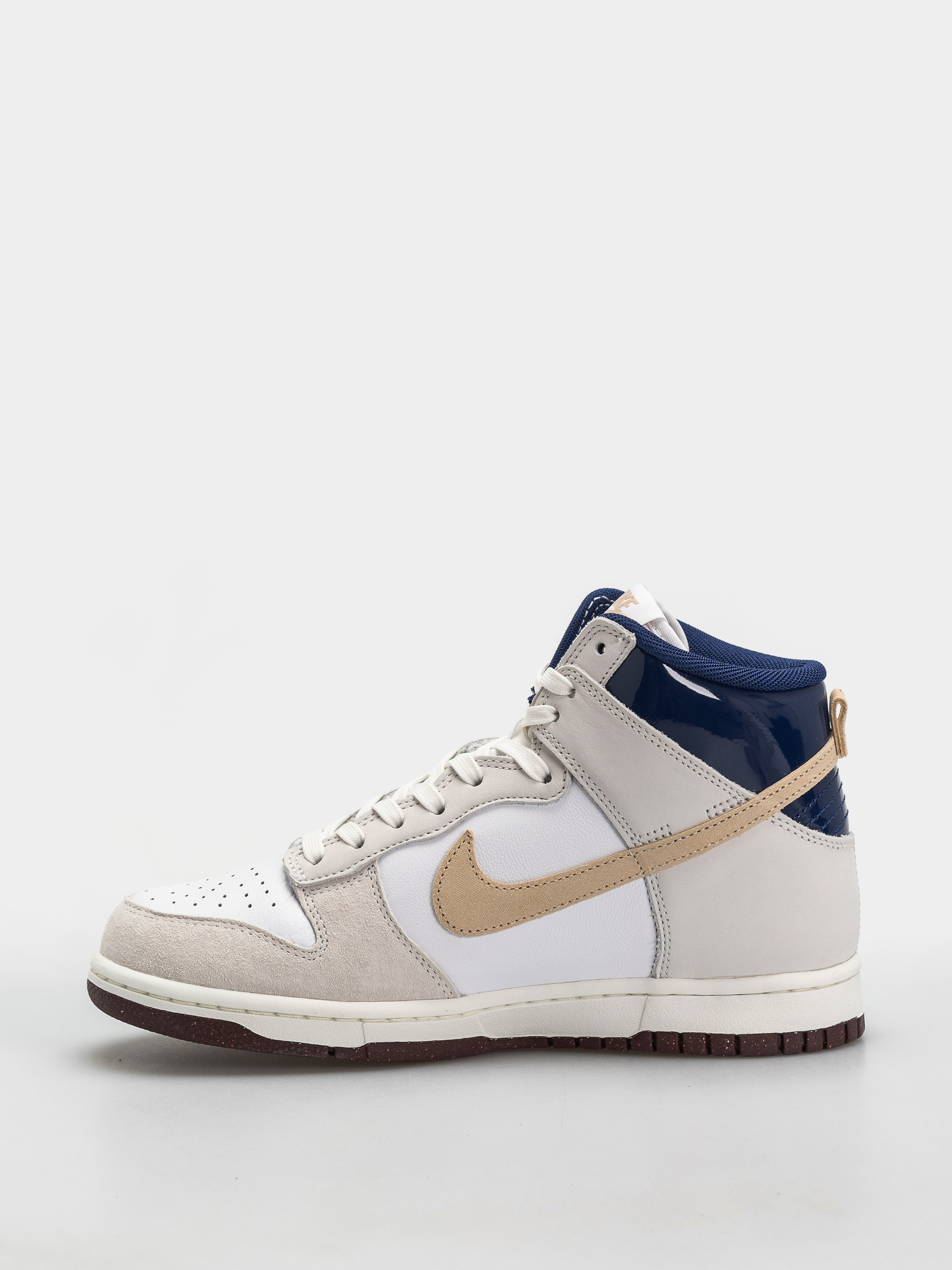 Boty Nike SB Dunk High Pro QS Beyond (white/ivorysand duneblue void)