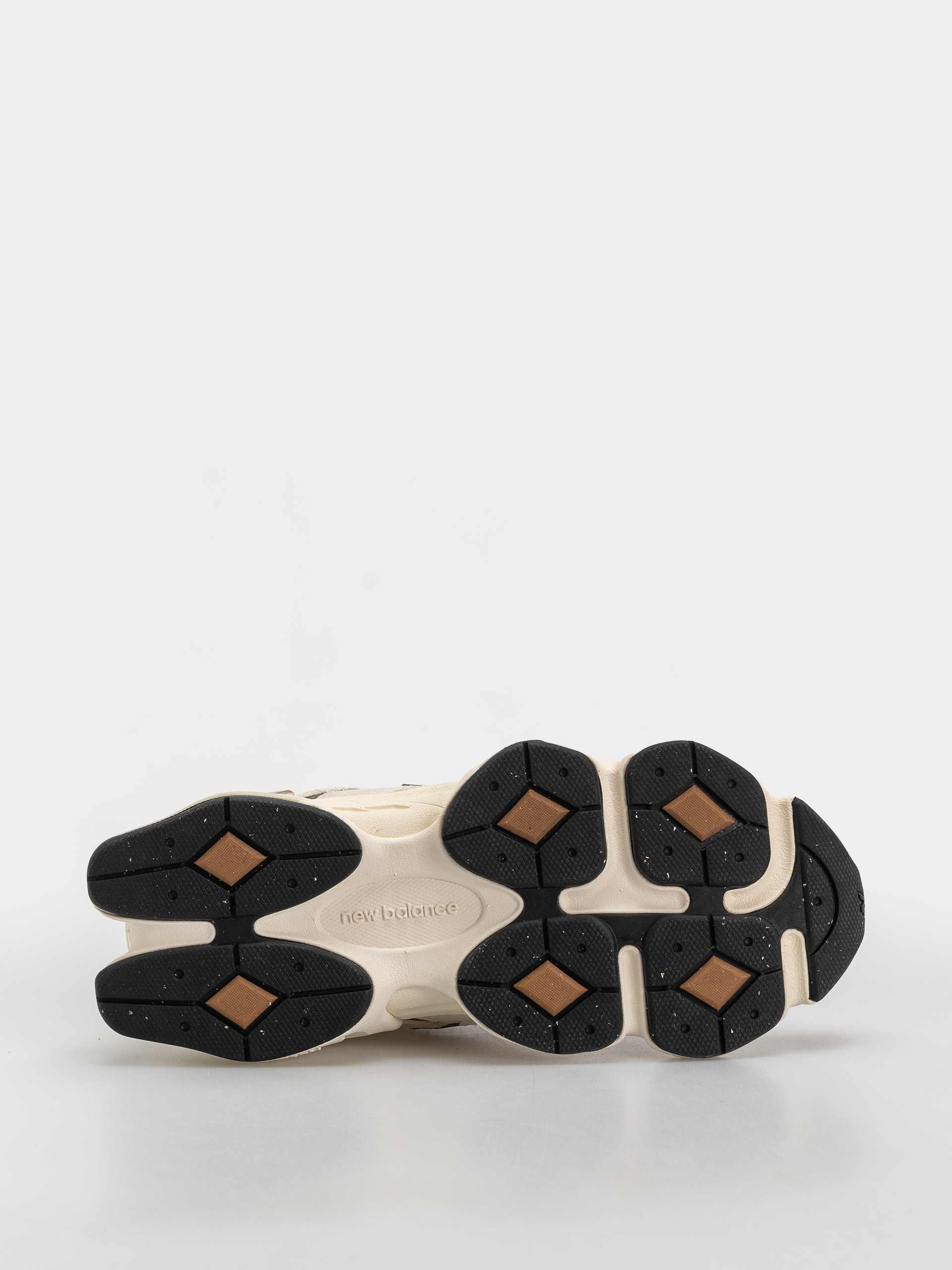 Boty New Balance 9060 (breakfast tea/angora)