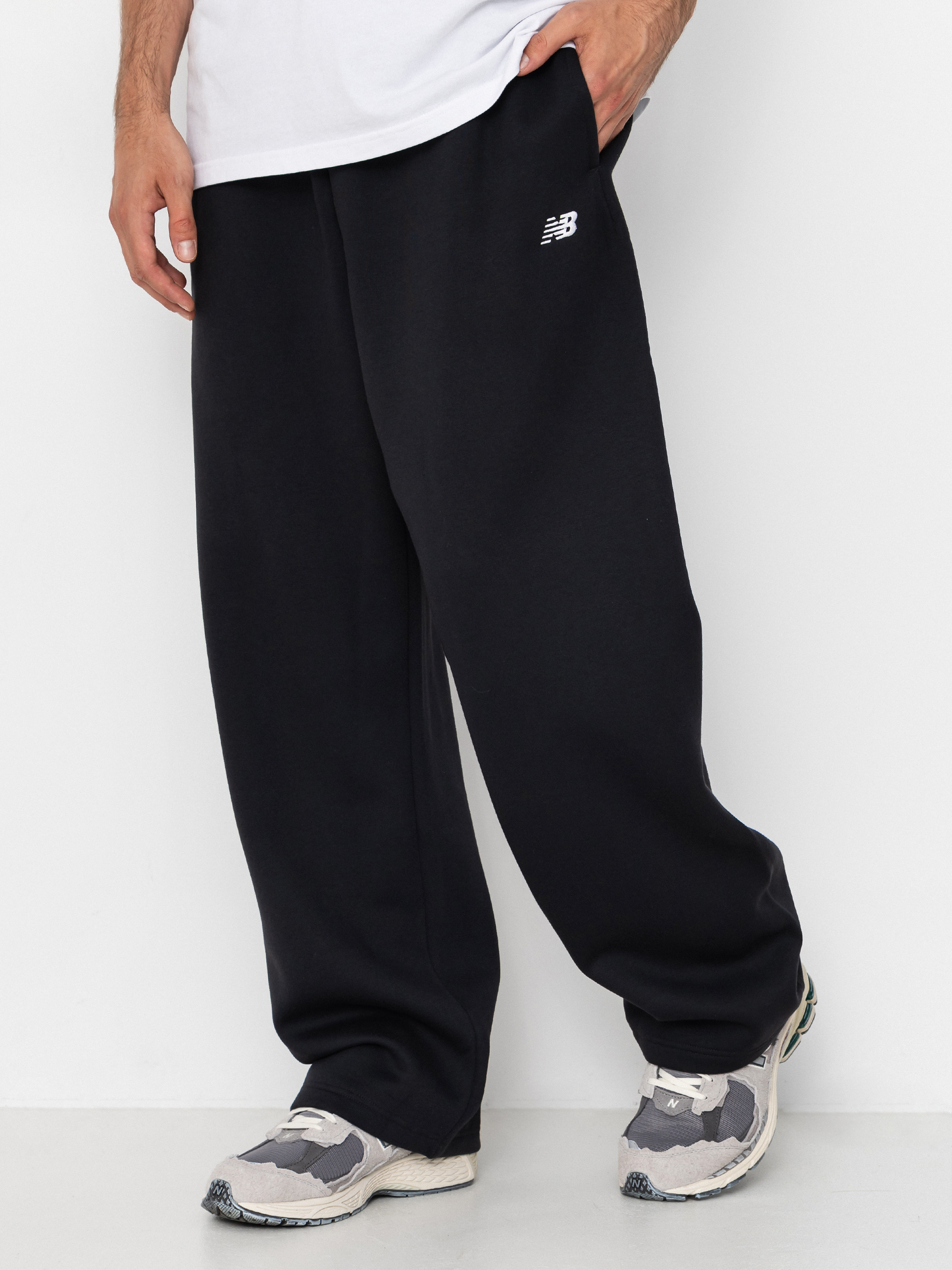 Kalhoty New Balance Sport Essentials Fleece (black)