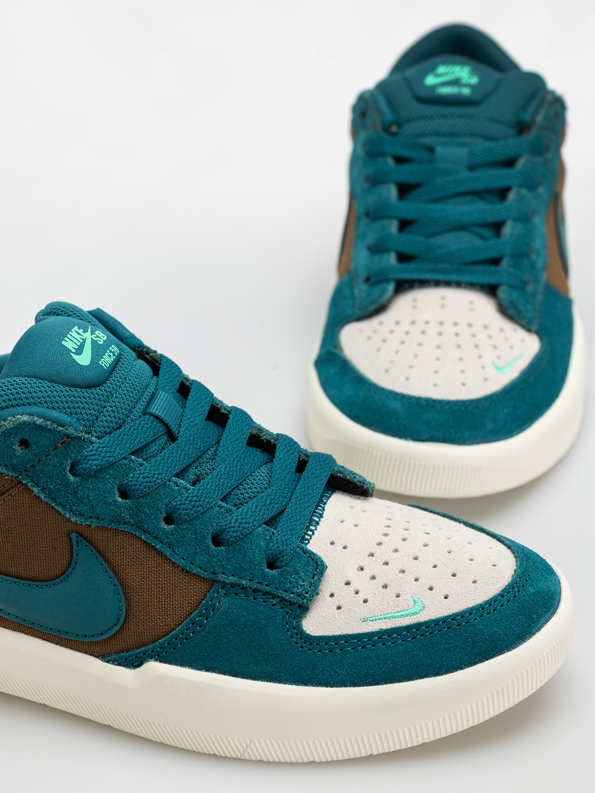 Boty Nike SB Force 58 (mosswood brown/geode teal lt orewood brn)