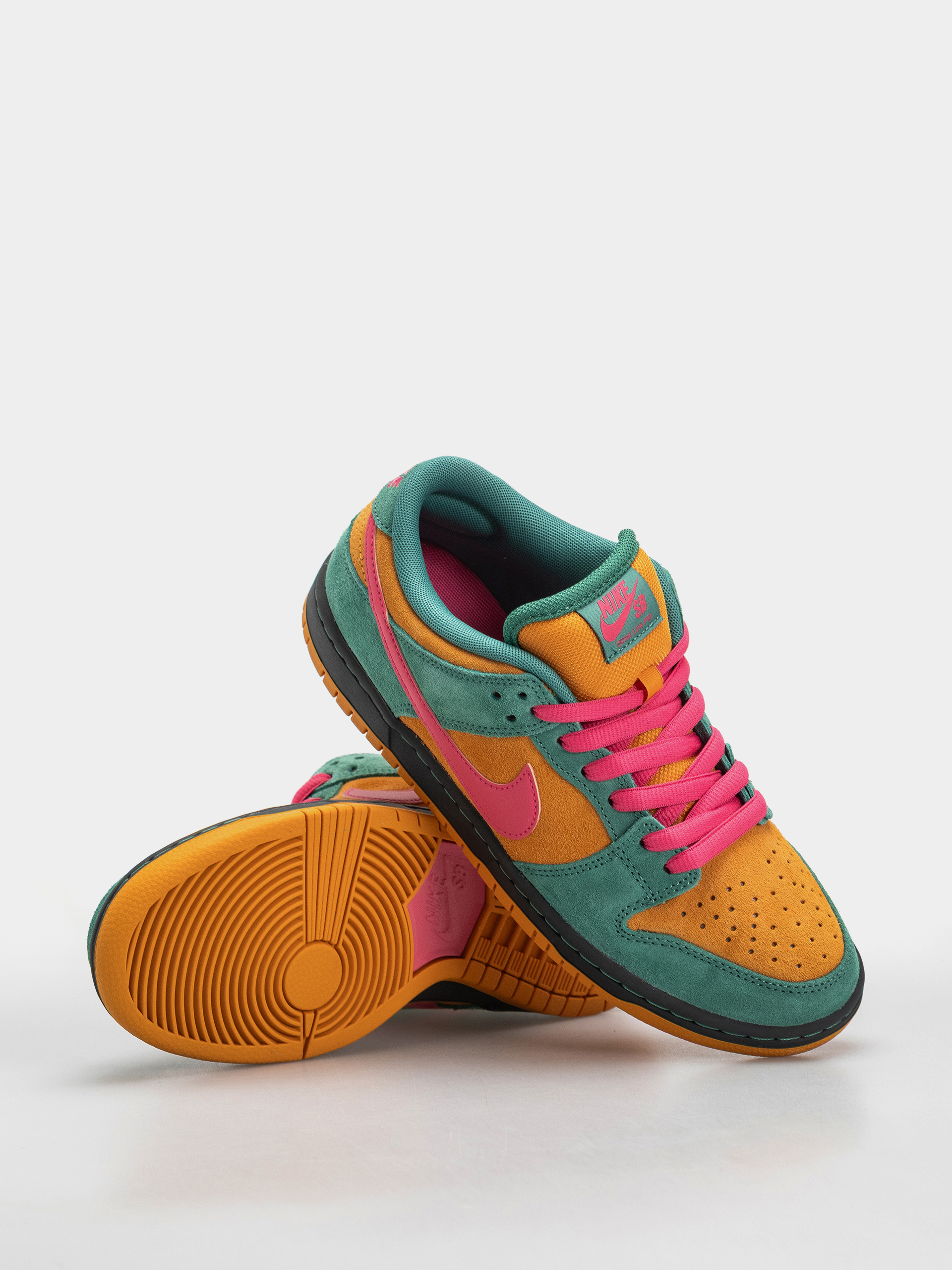 Boty Nike SB Dunk Low Pro (green noise/watermelon light curry)