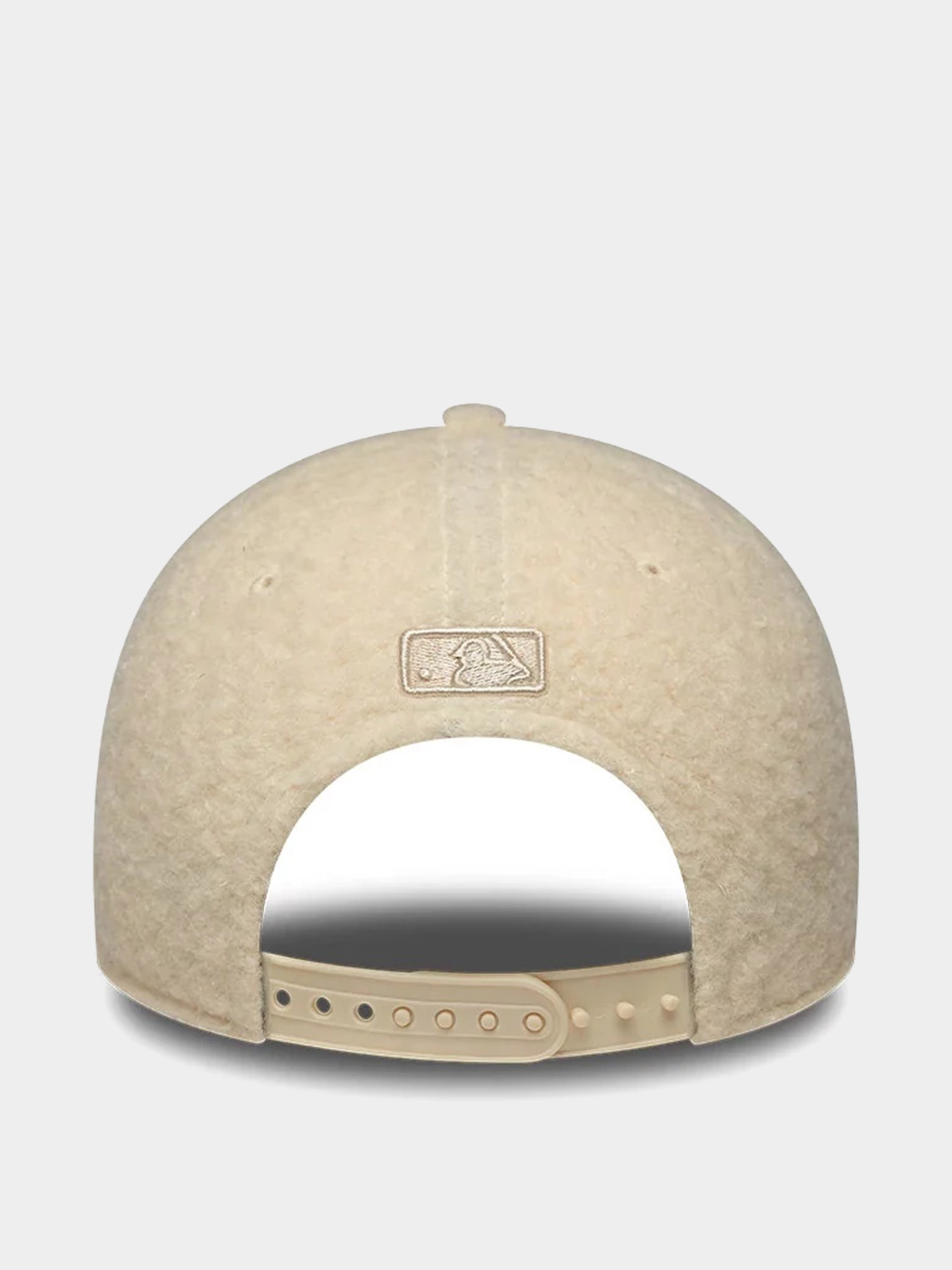 Kšiltovka  New Era Winter Borg 9Forty Mc Los Angeles Dodgers Wmn (light cream)