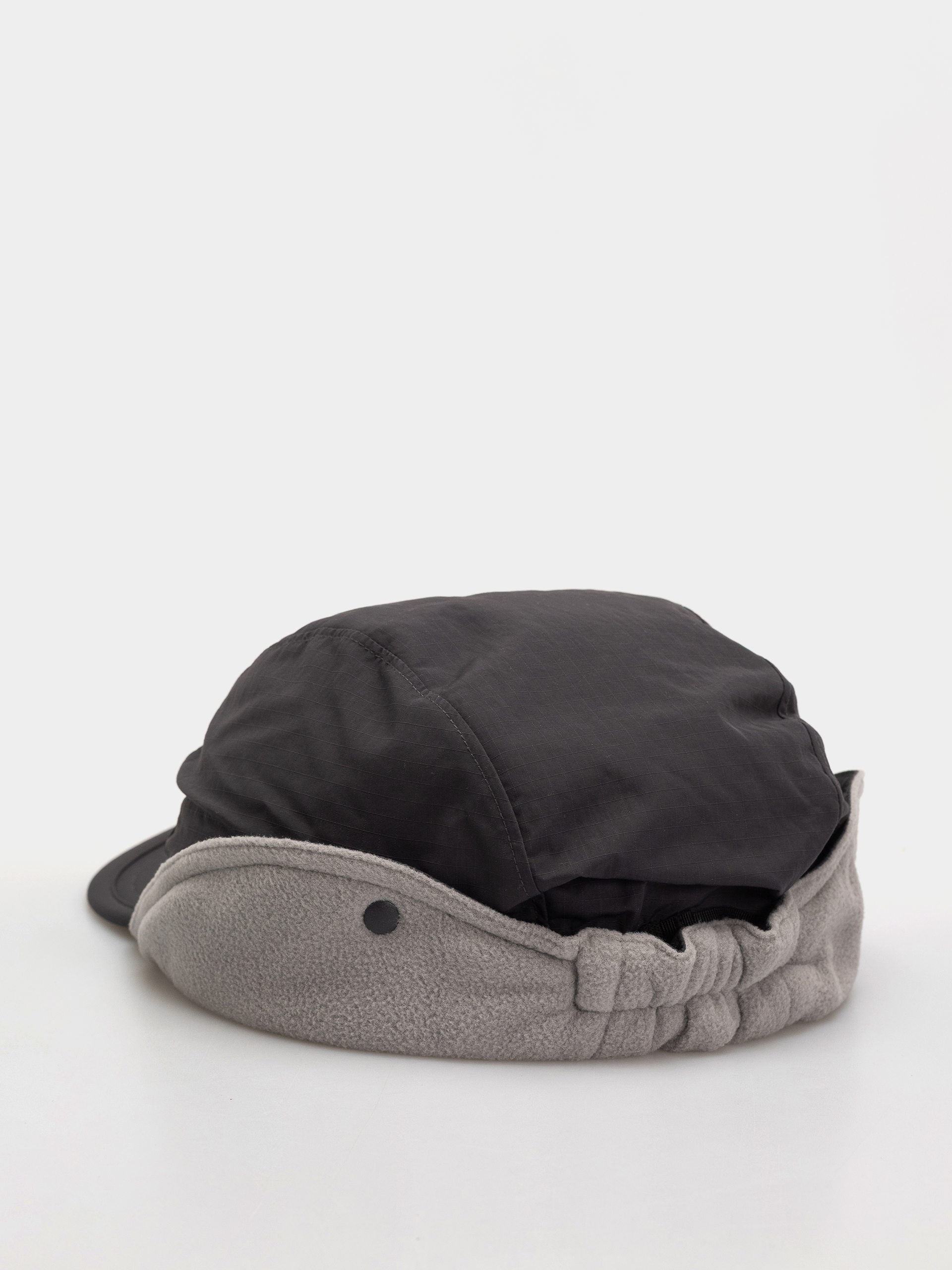 Kšiltovka  Patagonia Isthmus Earflap (ink black)