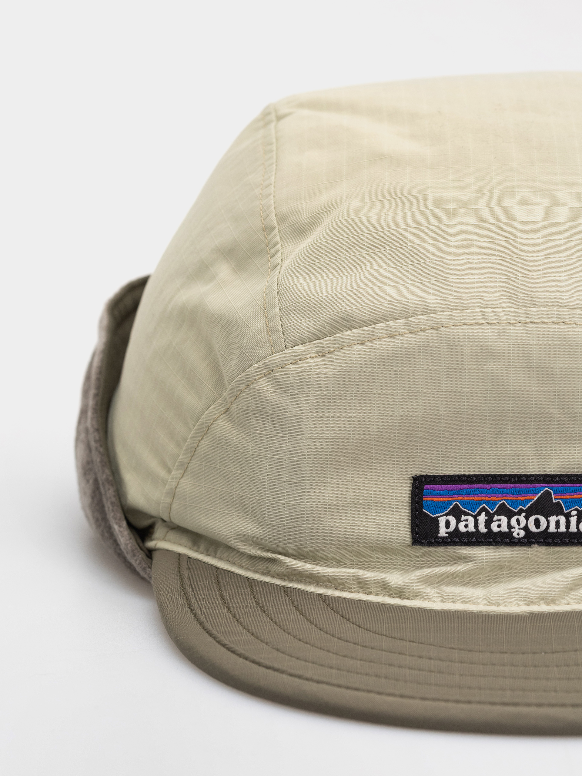 Kšiltovka  Patagonia Isthmus Earflap (weathered stone)