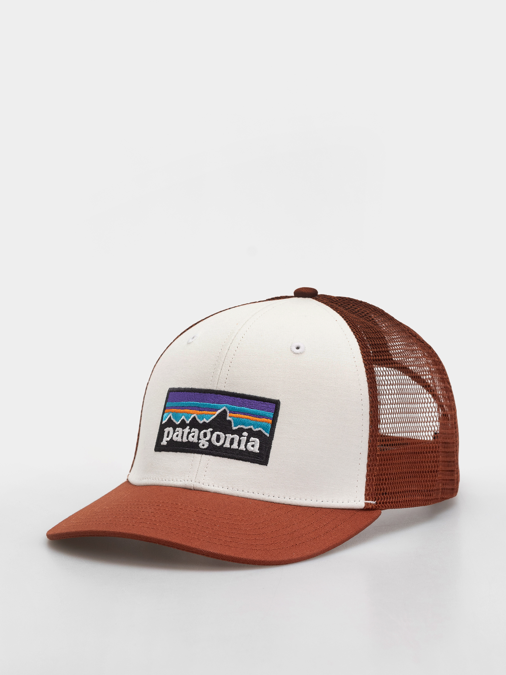 Kšiltovka  Patagonia P 6 Logo Trucker (white w/rusty red)