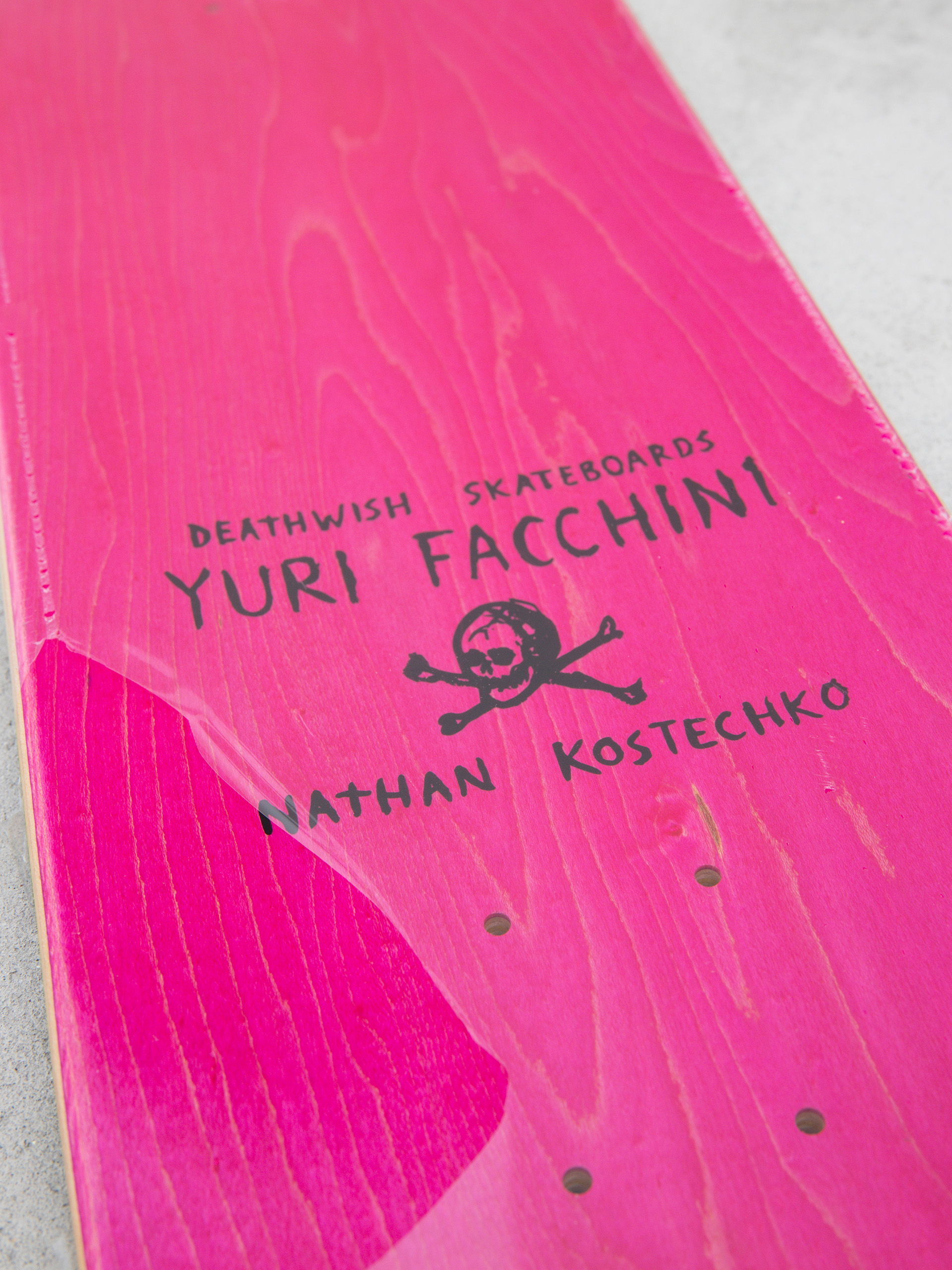 Deska Deathwish Yuri Sabia Laranjeira Facchini