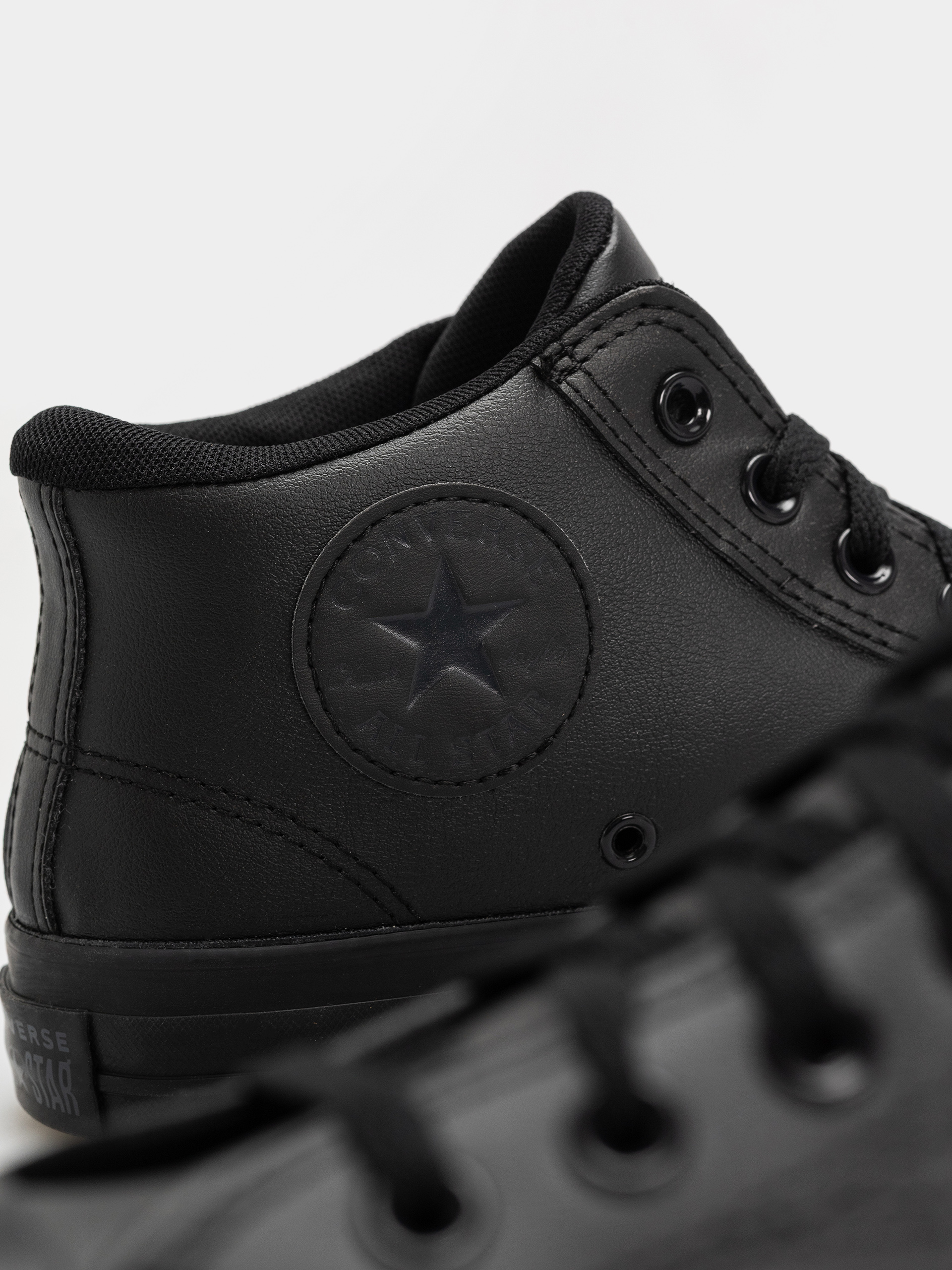 Boty Converse Chuck Taylor All Star Malden Street Mid (black/black)