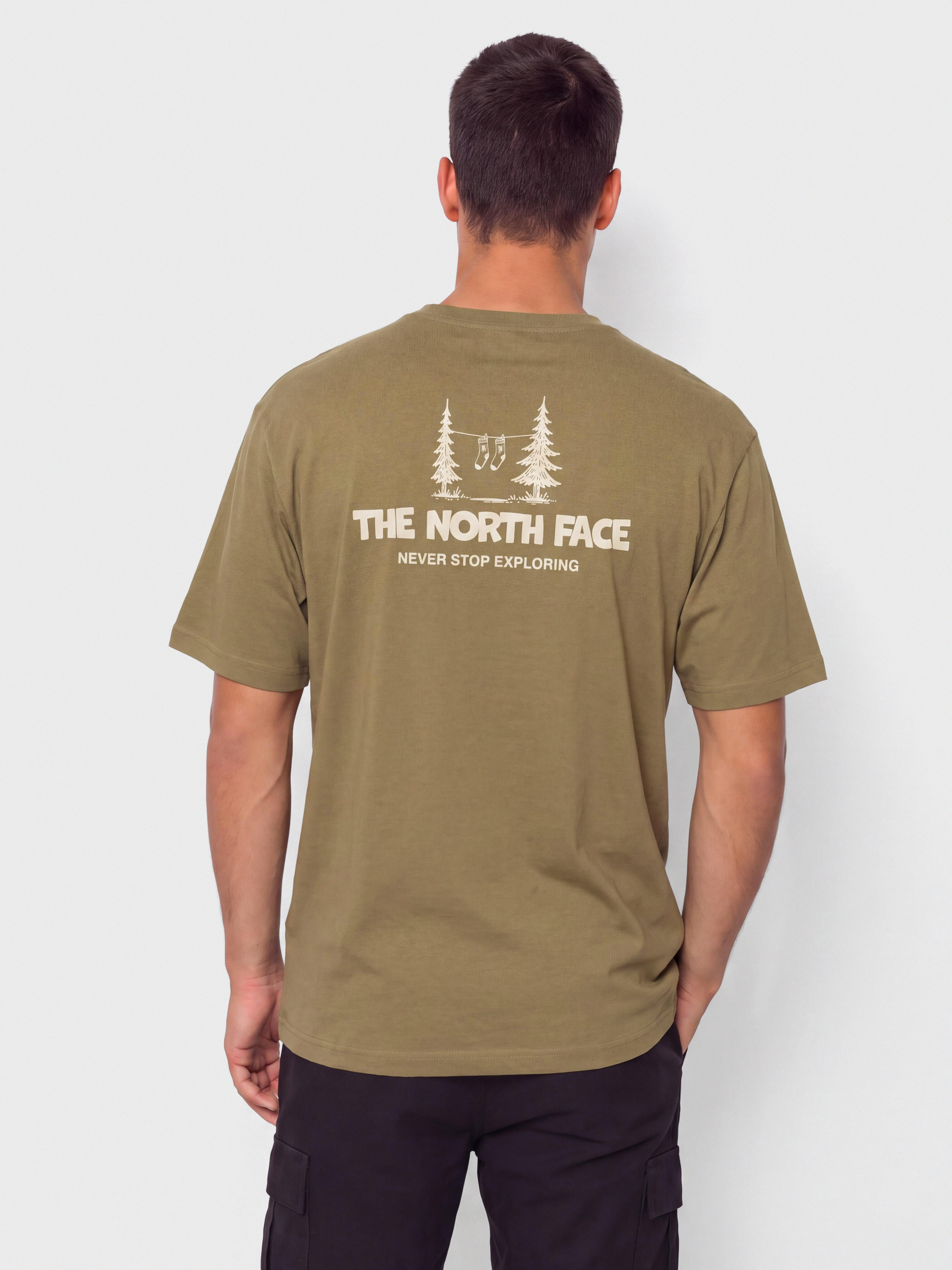 Tričko The North Face Camping Relaxed (cedar)