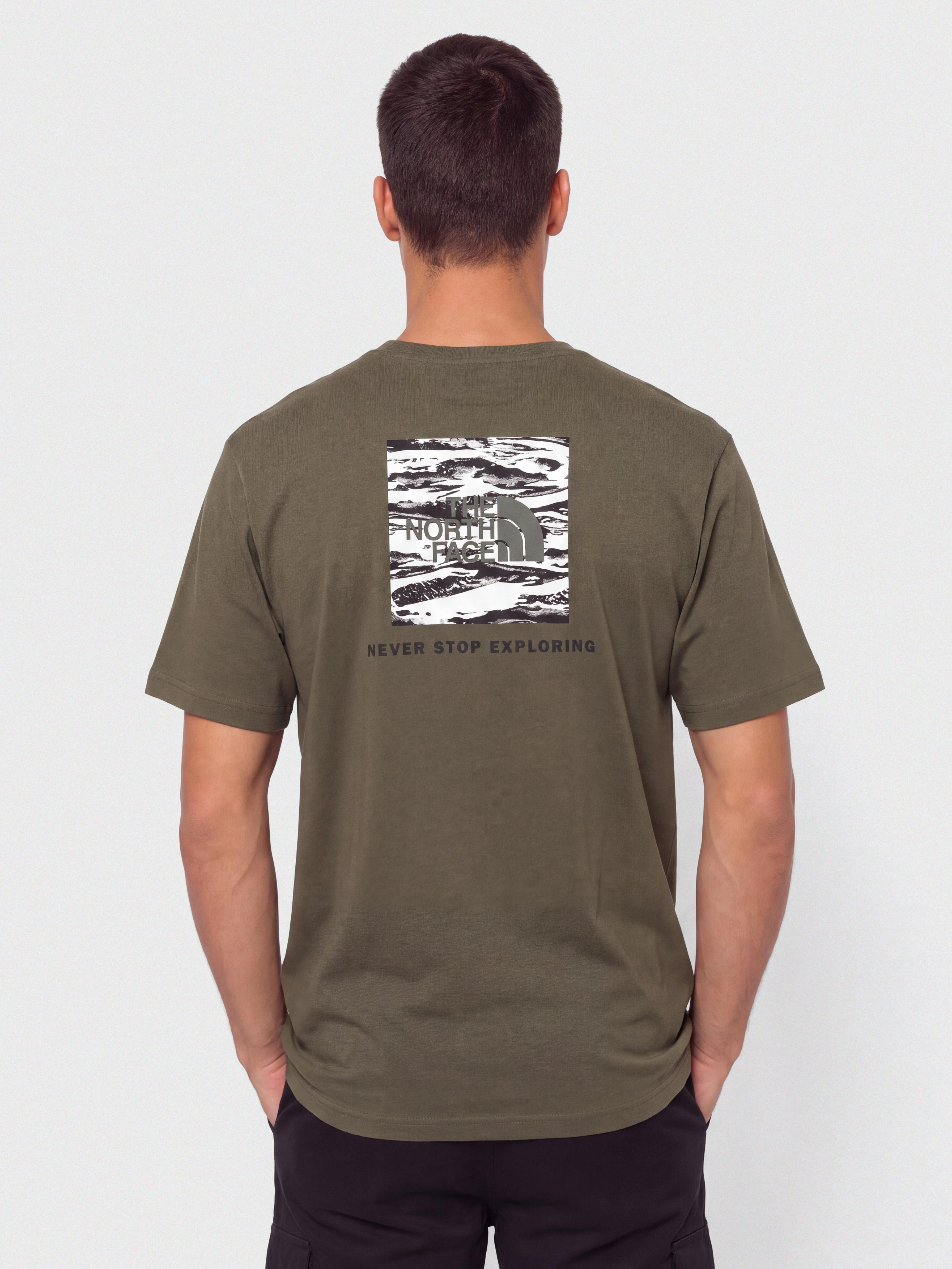 Tričko The North Face Box Nse Edge Of Light Infill (new taupe green/tnf bla)