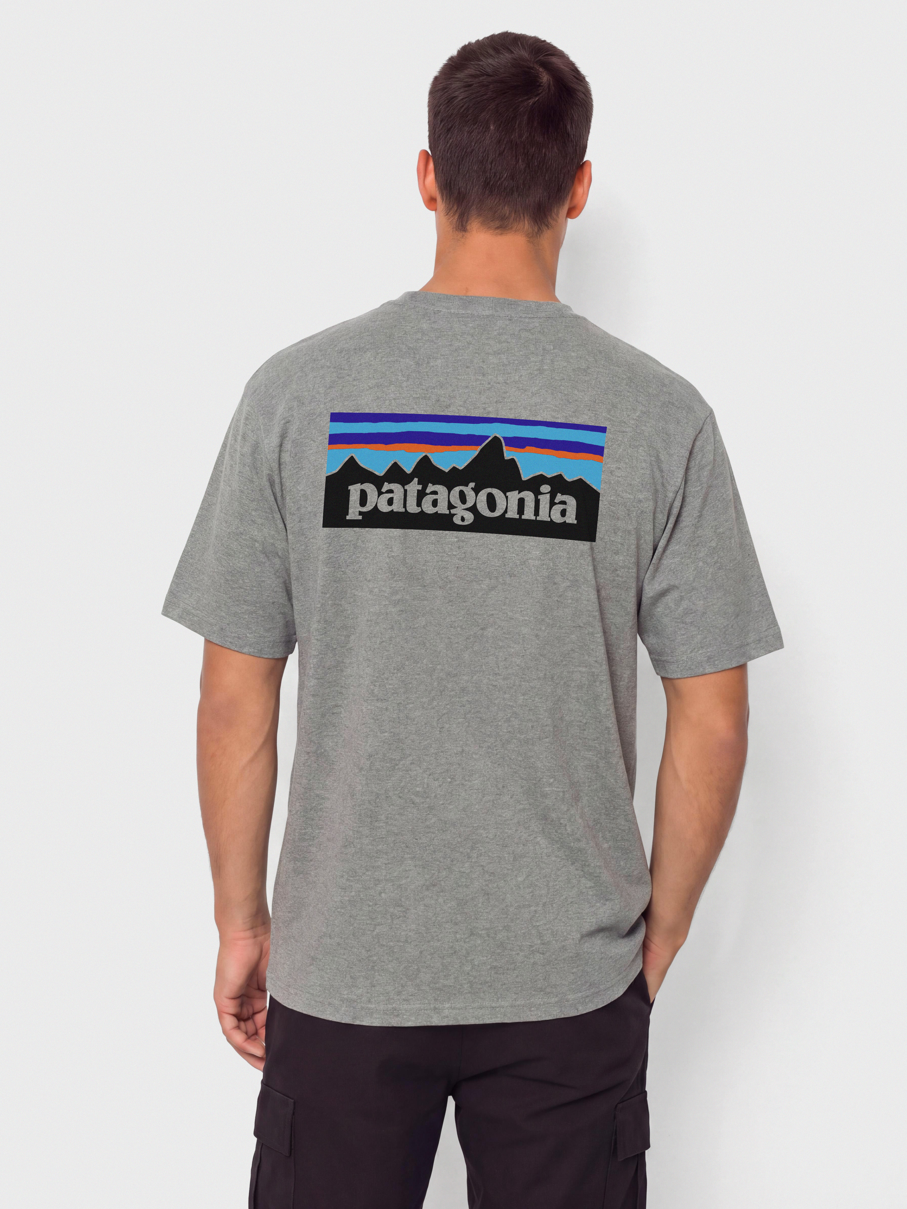 Tričko Patagonia P6 Logo Responsibili