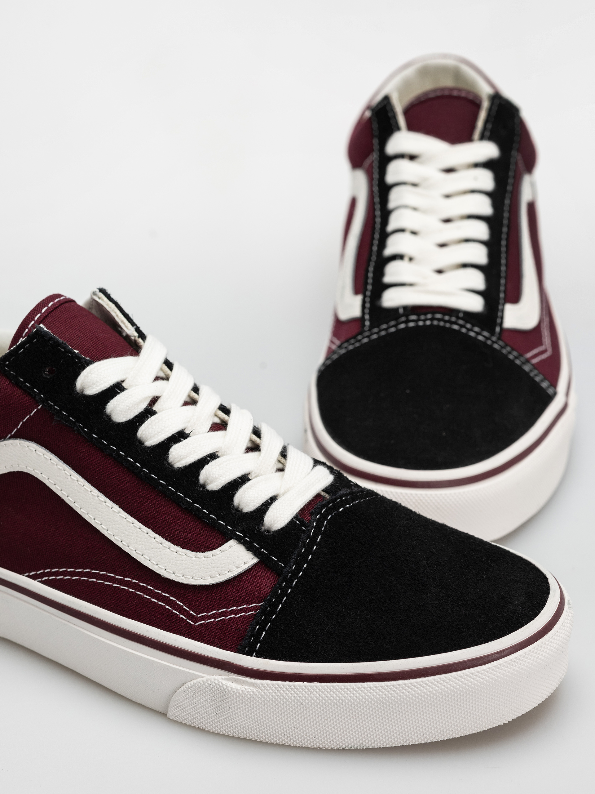 Boty Vans Old Skool (port/black)