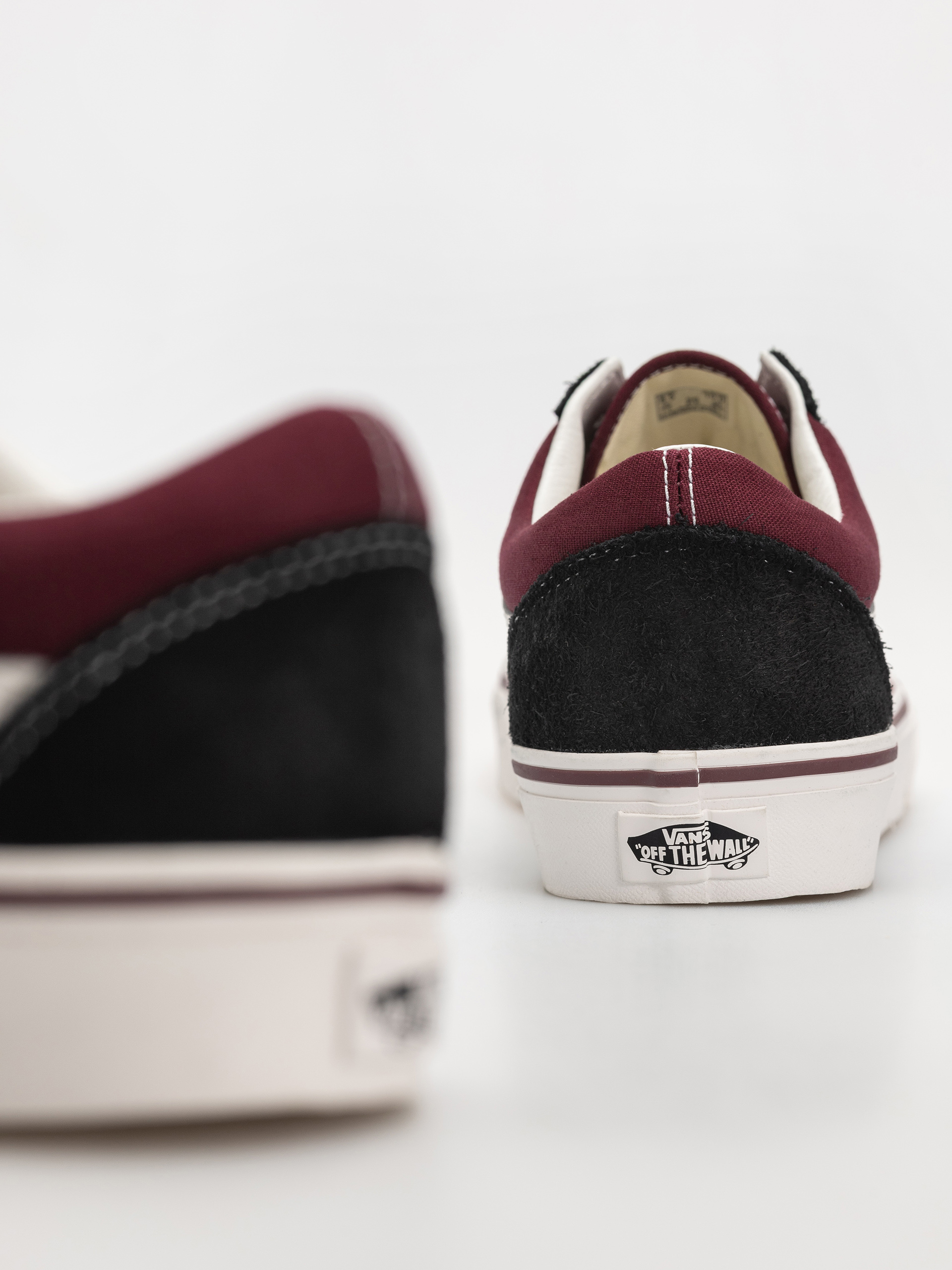Boty Vans Old Skool (port/black)