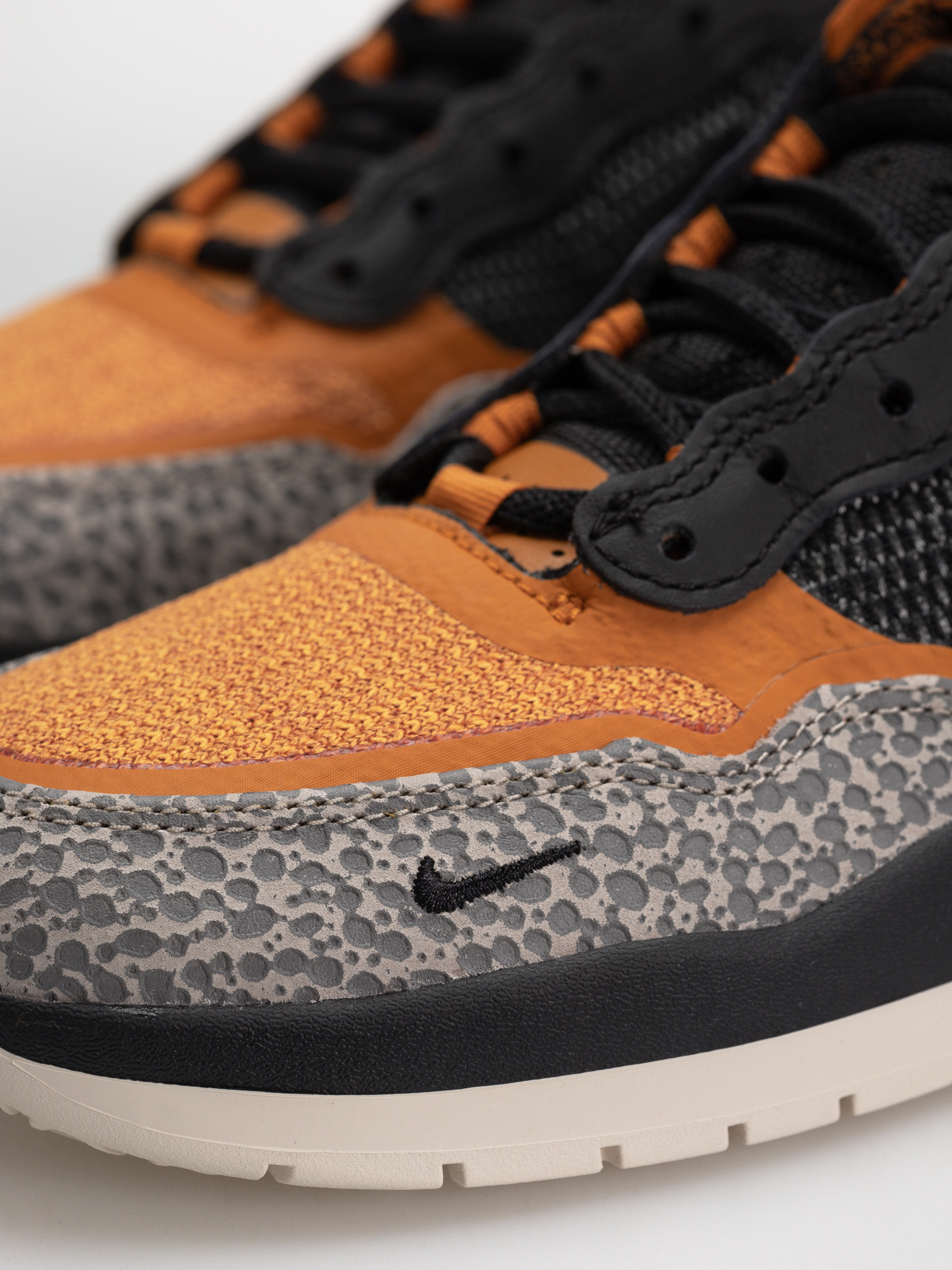 Boty Nike SB PS8 (cobblestone/black monarch lt orewood brn)