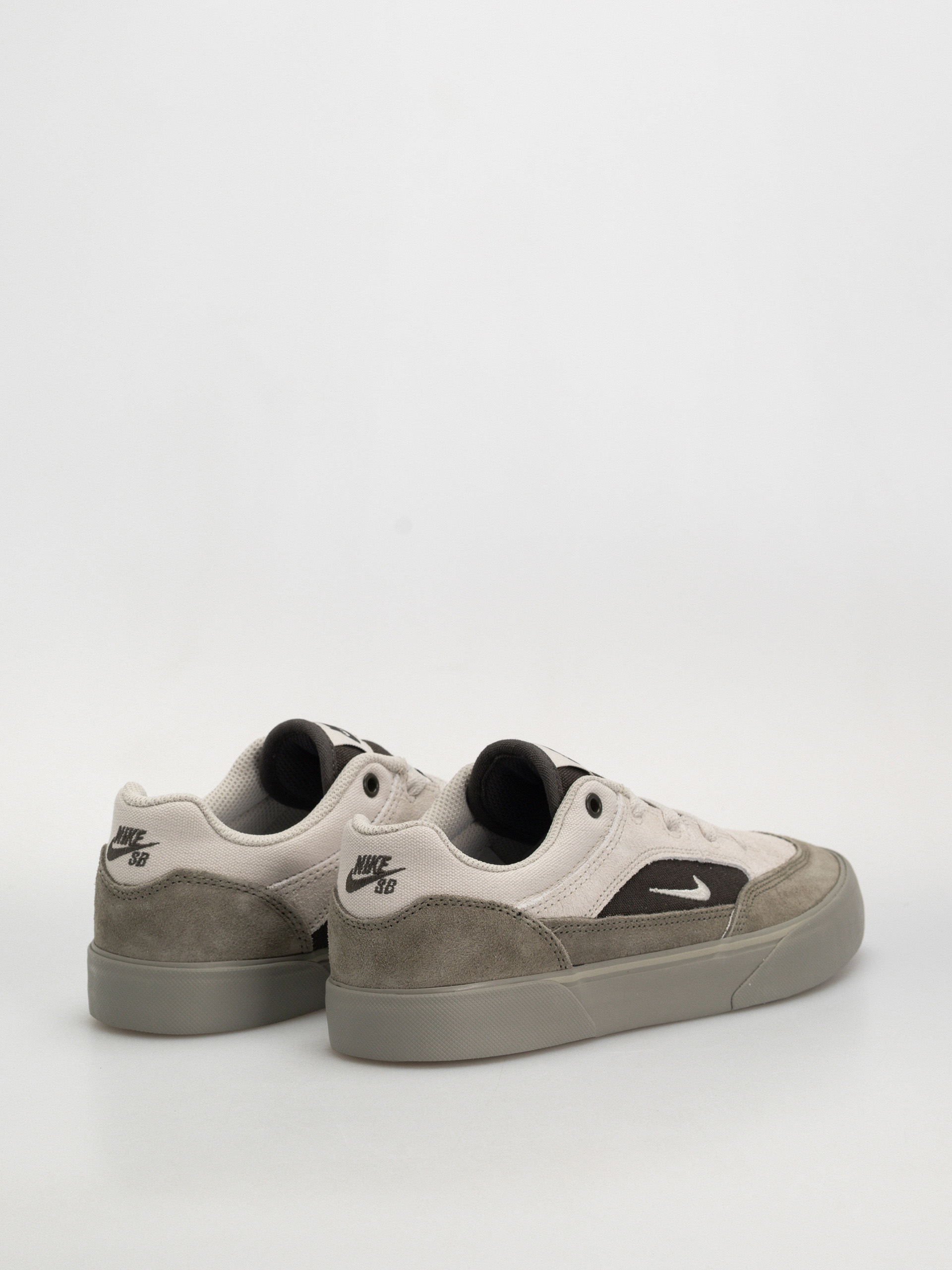 Boty Nike SB Malor (light bone/light bone light army)