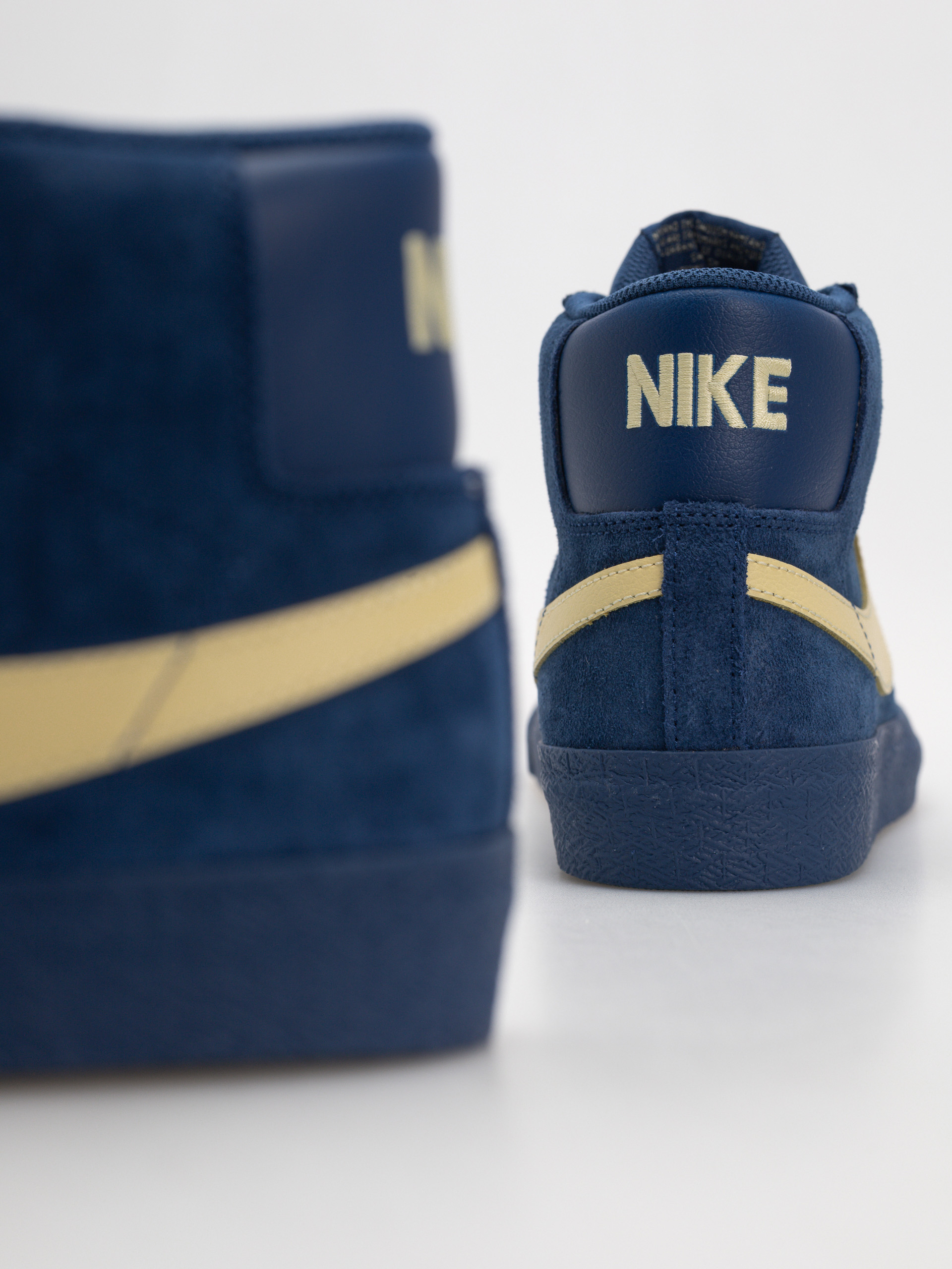 Boty Nike SB Zoom Blazer Mid (coastal blue/pale yellow coastal blue)