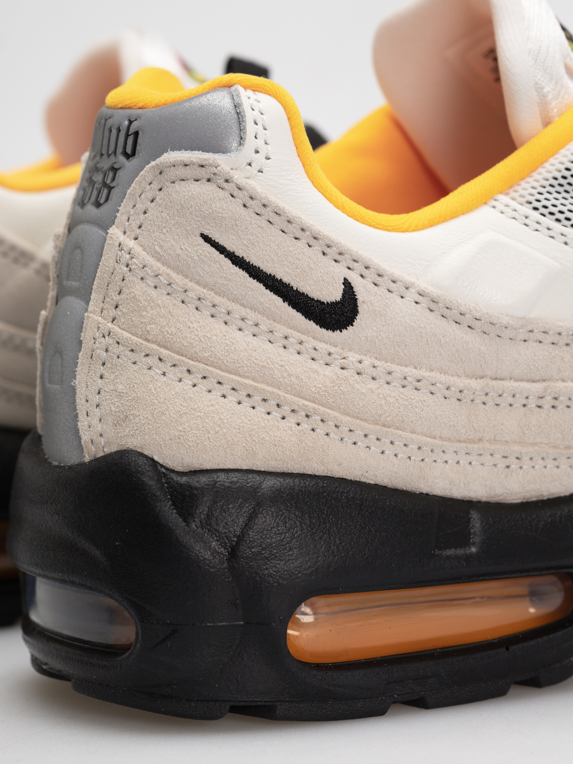 Boty Nike SB Air Max 95 (sail/black laser orange)