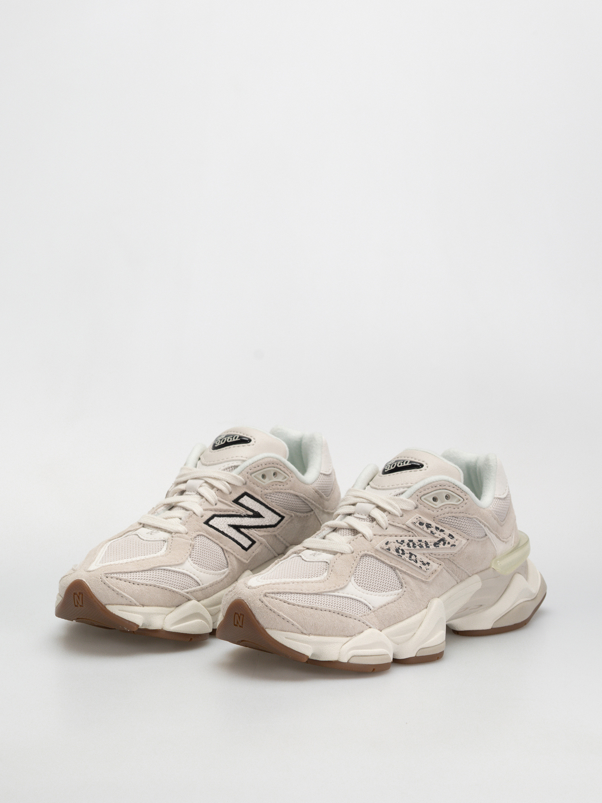 Boty New Balance 9060 (moonbeam/sea salt/black)