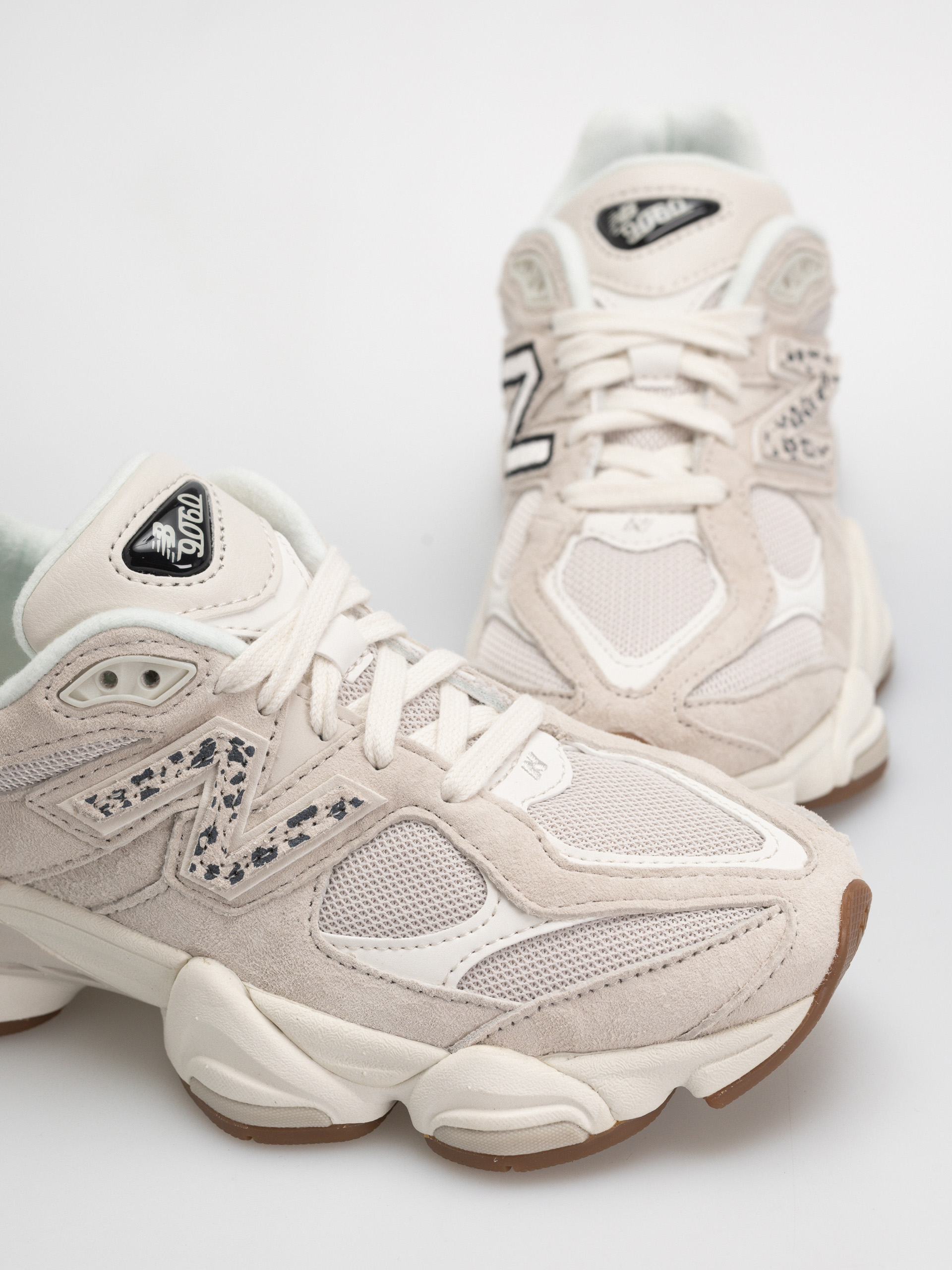 Boty New Balance 9060 (moonbeam/sea salt/black)