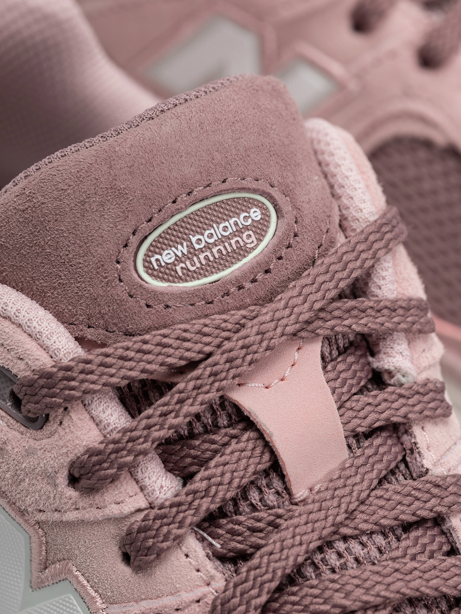 Boty New Balance 2002 (pink chalk/pebble)