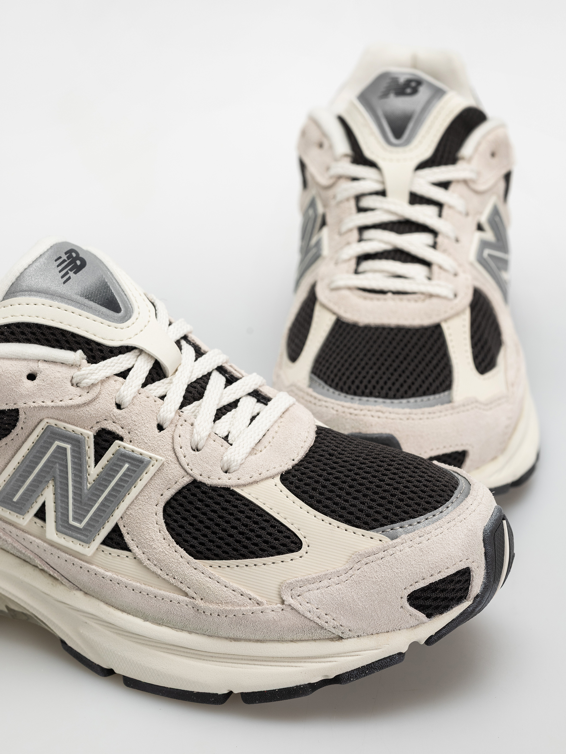 Boty New Balance 2010 (sea salt/black cement)