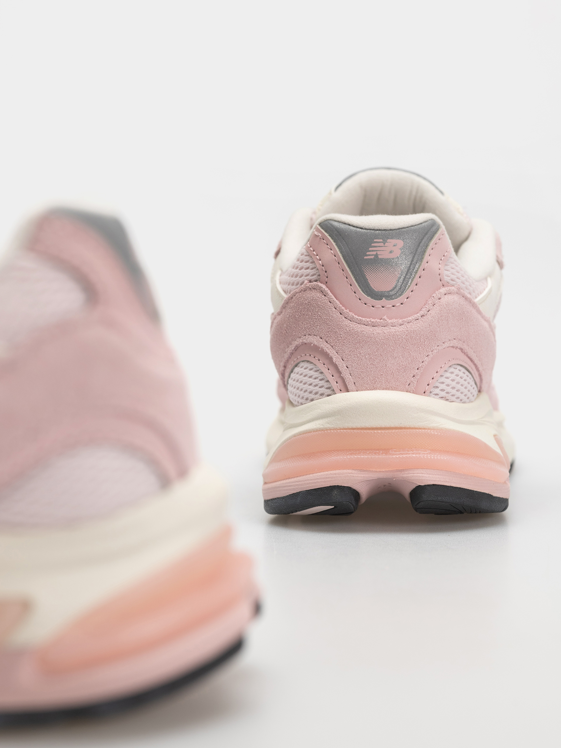 Boty New Balance 2010 (pink chalk/sea salt)