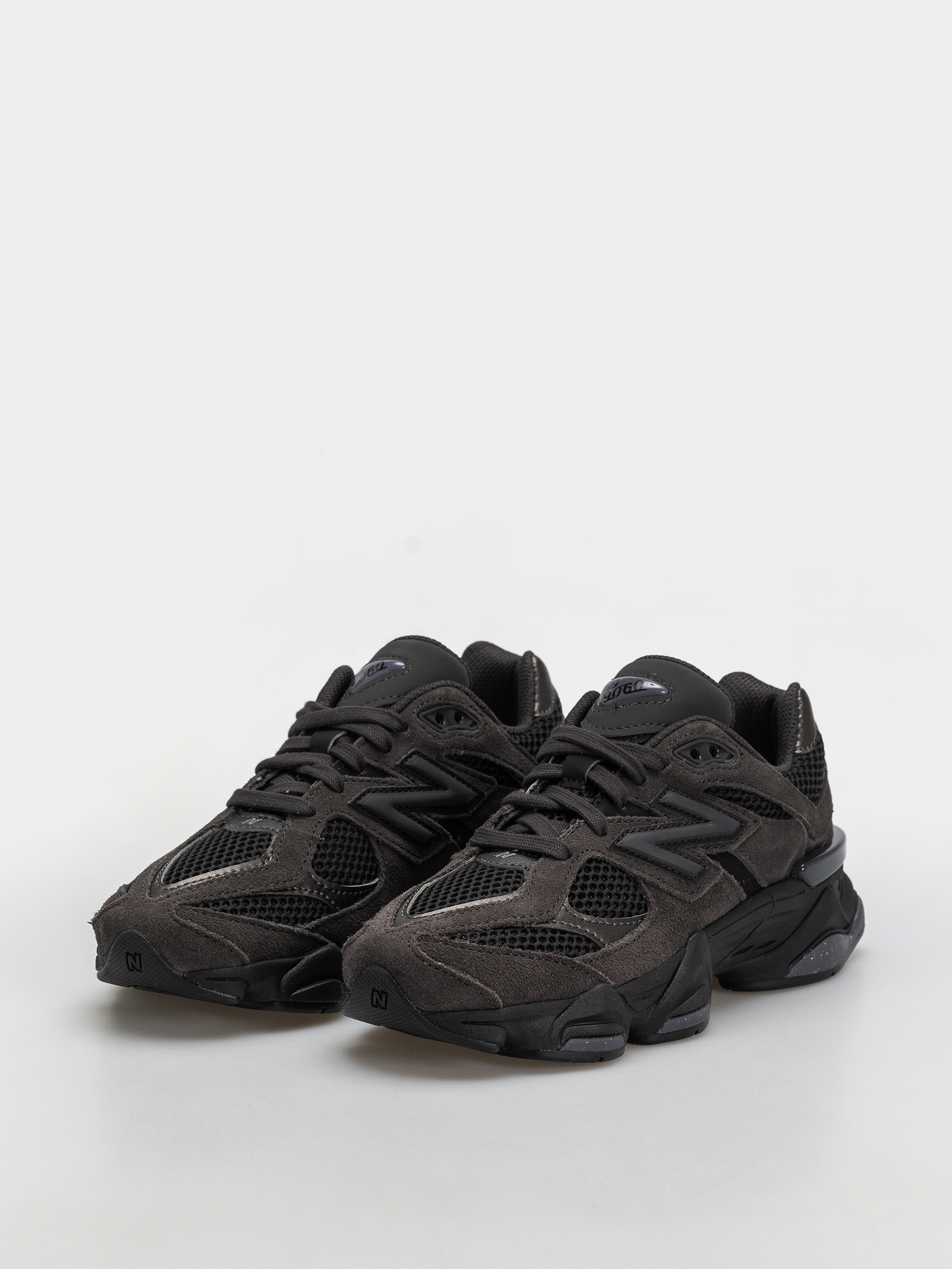 Boty New Balance 9060 JR (black/neptune grey)