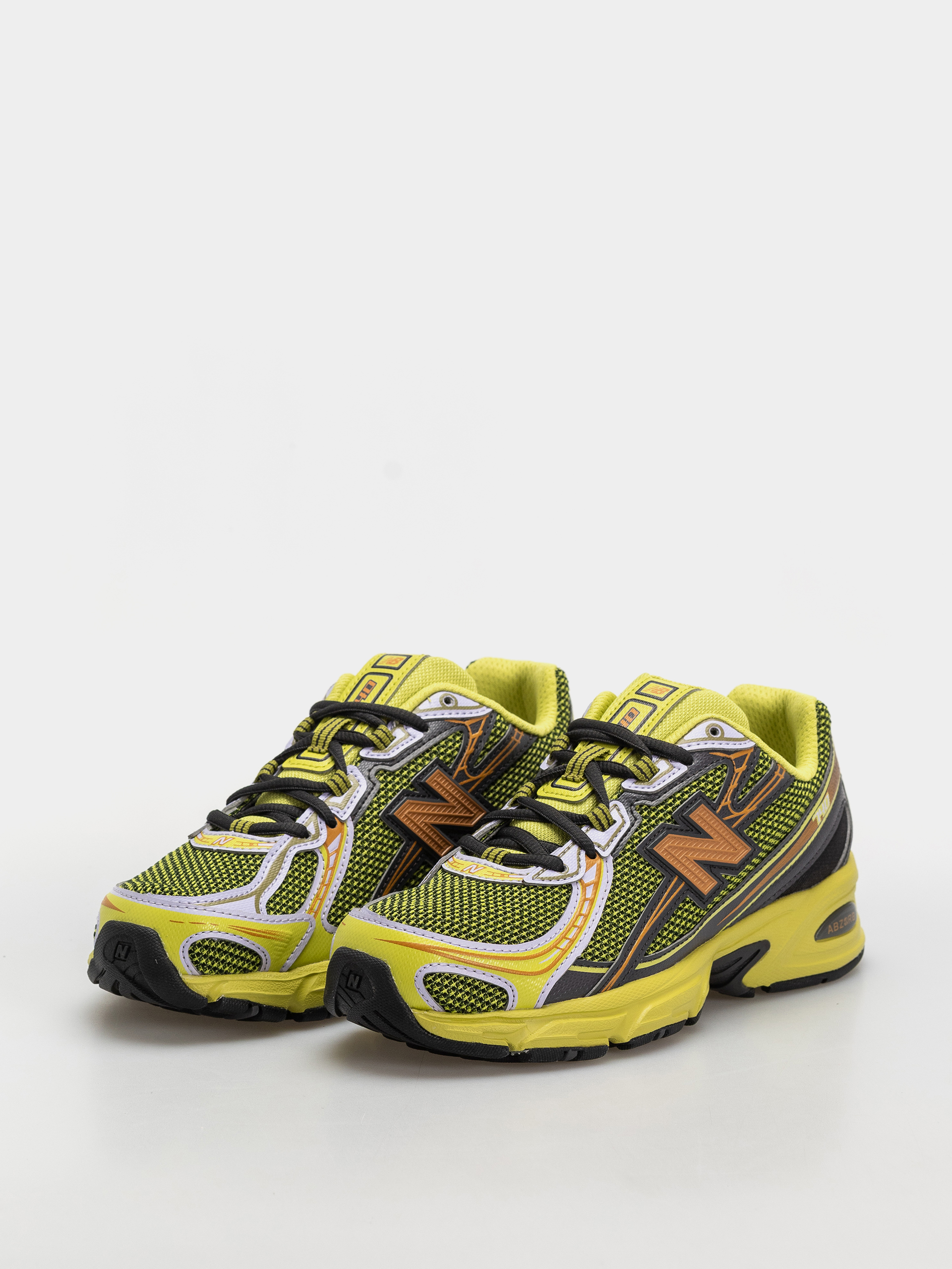 Boty New Balance 740 (field green/black cement)