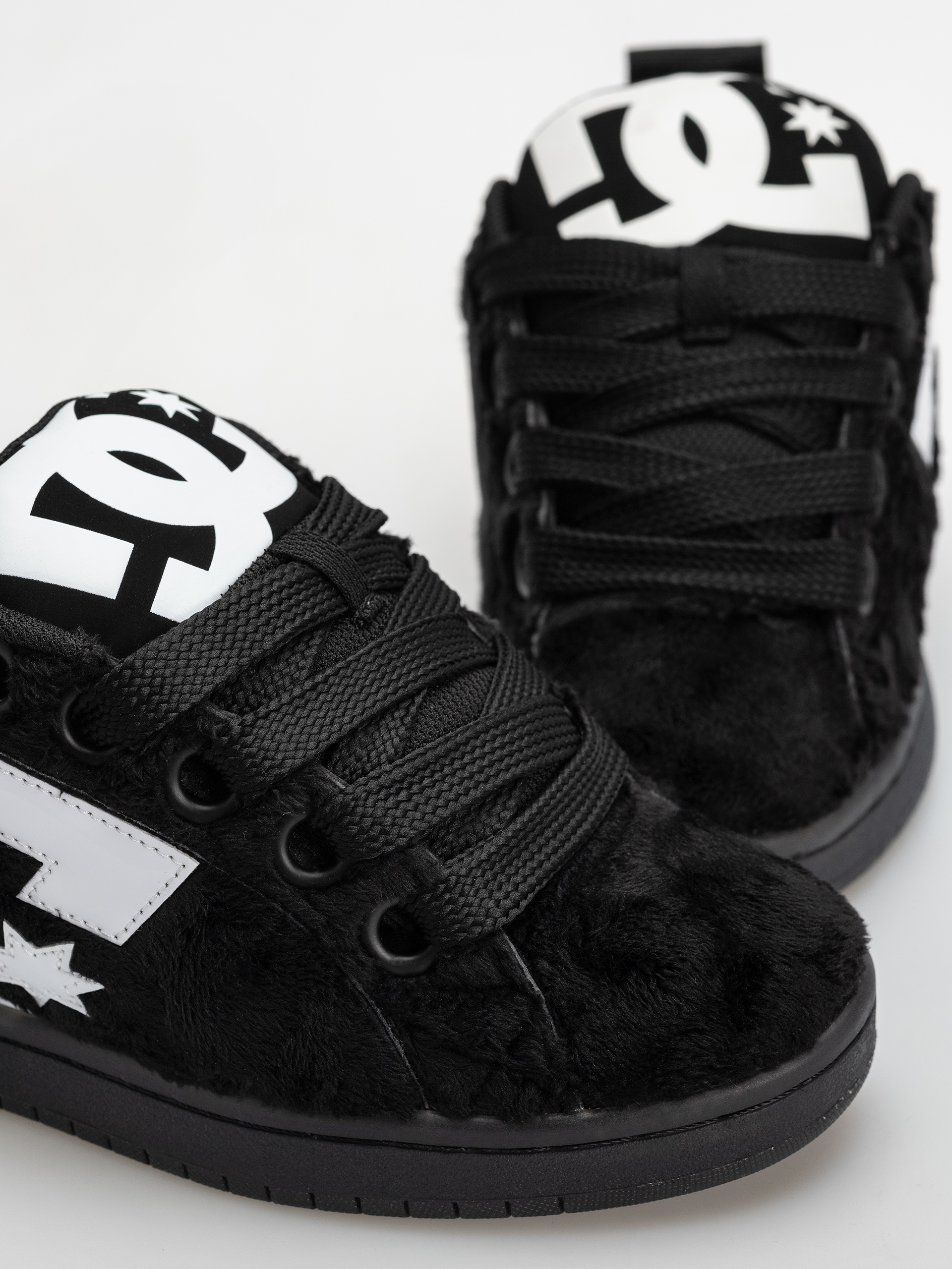Boty DC Court Graffik Puff (black/black/white)