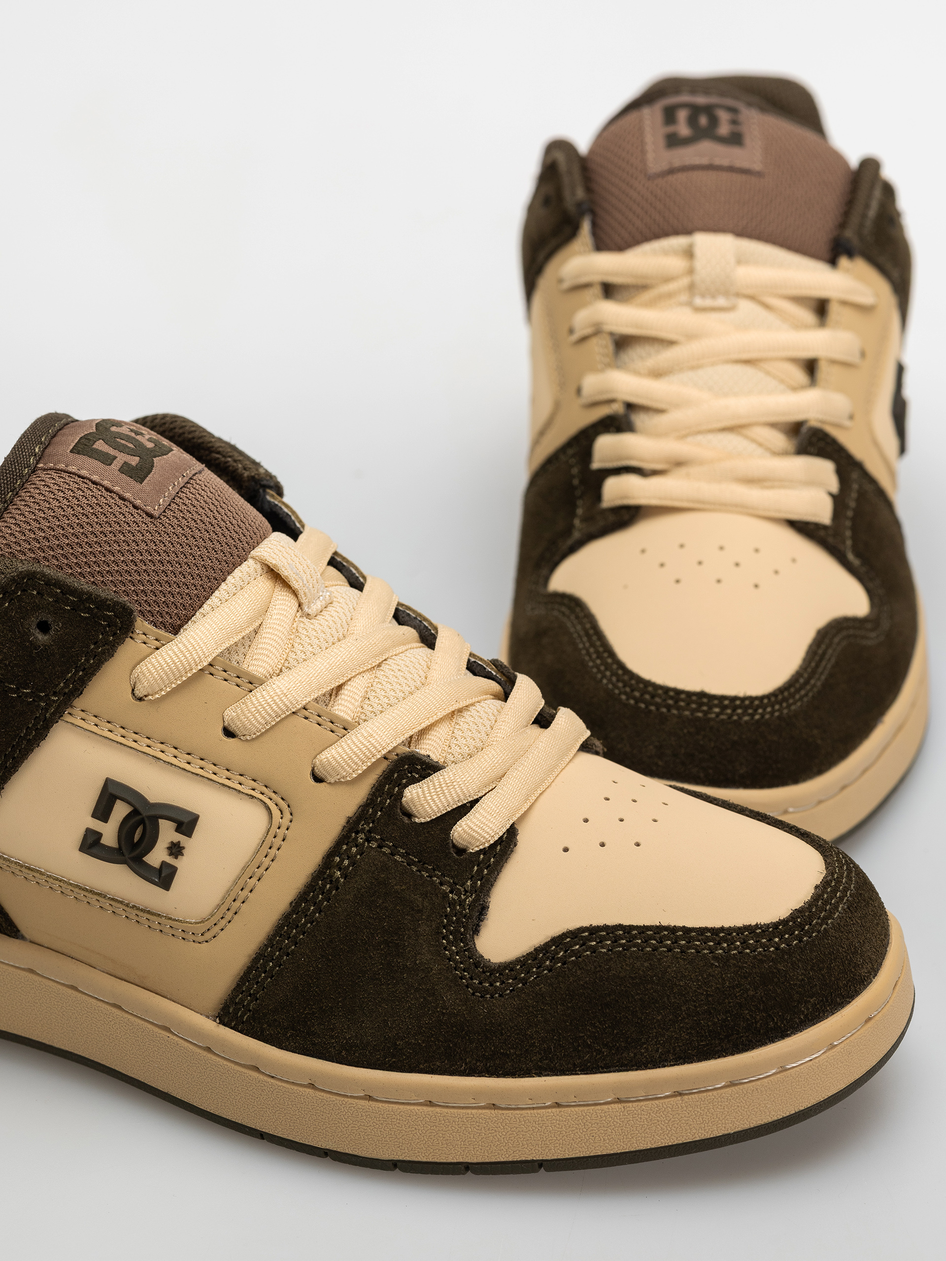 Boty DC Manteca 4 S (olive/tan)