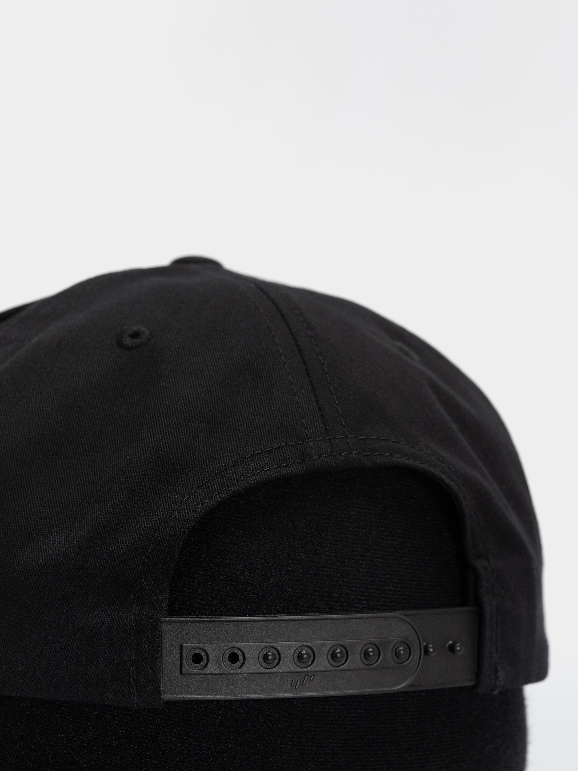 Kšiltovka  Thrasher Spikey Snapback (black)