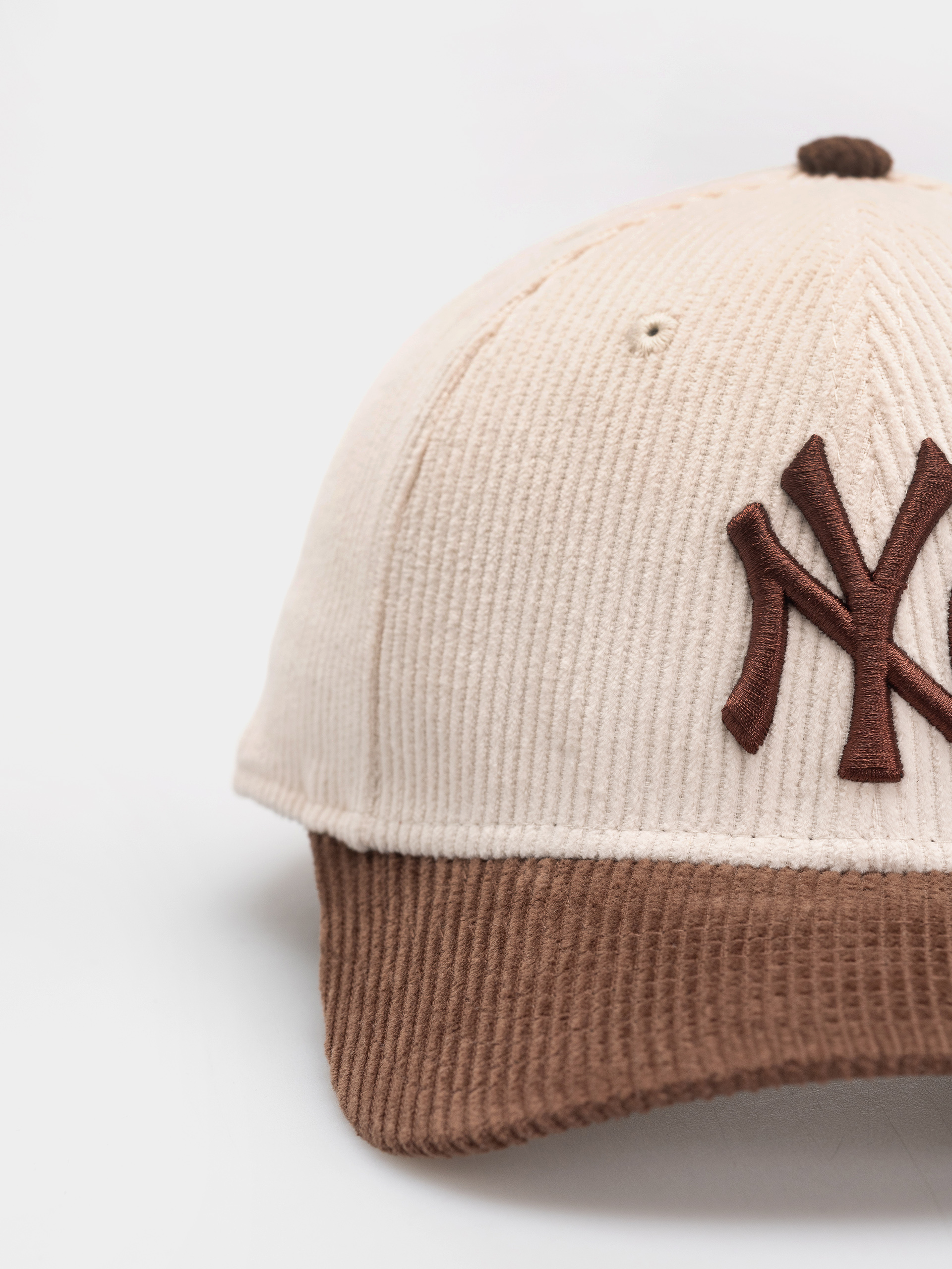 Kšiltovka  New Era Cord 9Forty Mc New York Yankees (light cream/brown)