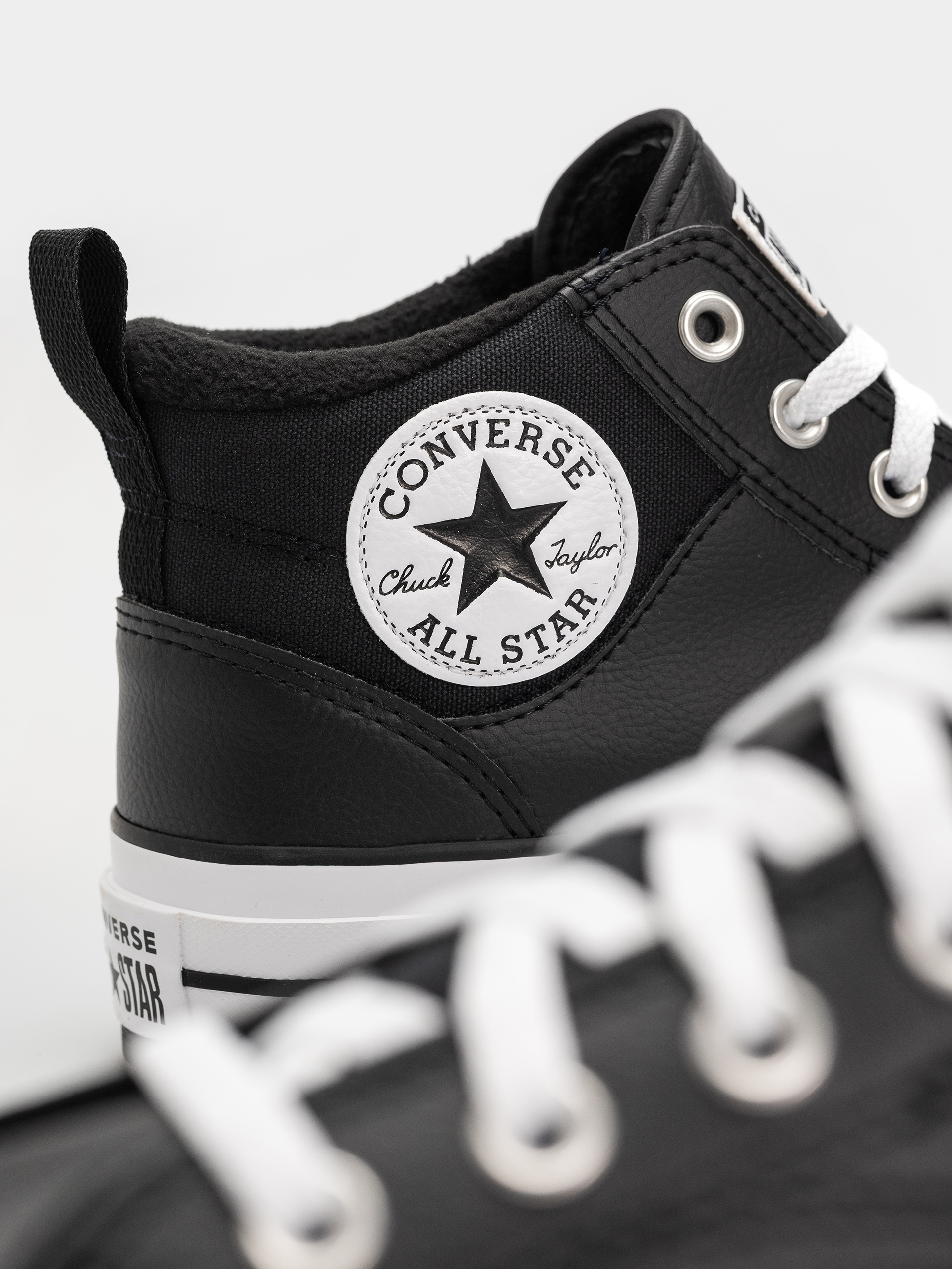 Boty Converse Chuck Taylor All Star Malden Street Boot Mid (black/black)