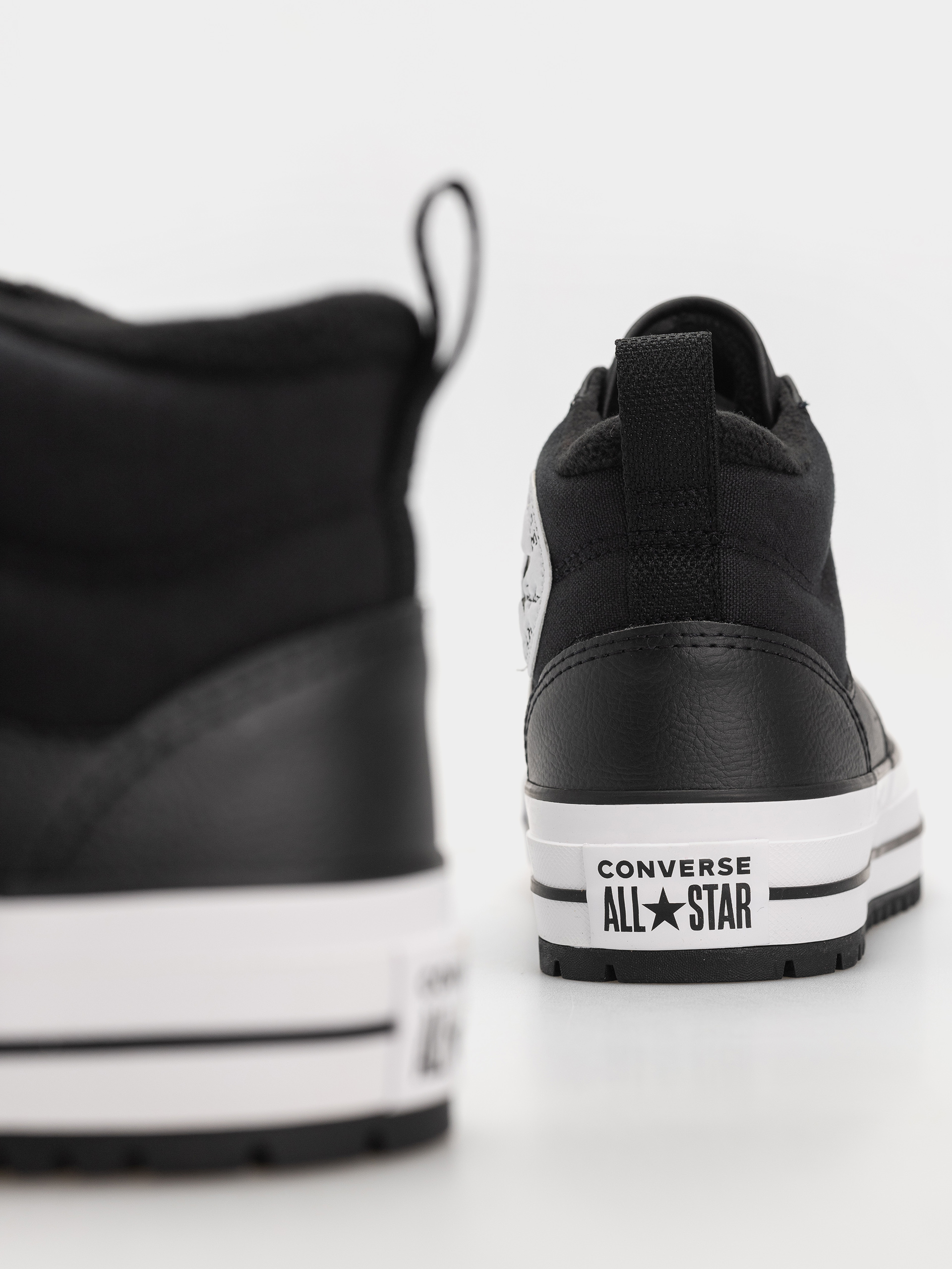 Boty Converse Chuck Taylor All Star Malden Street Boot Mid (black/black)