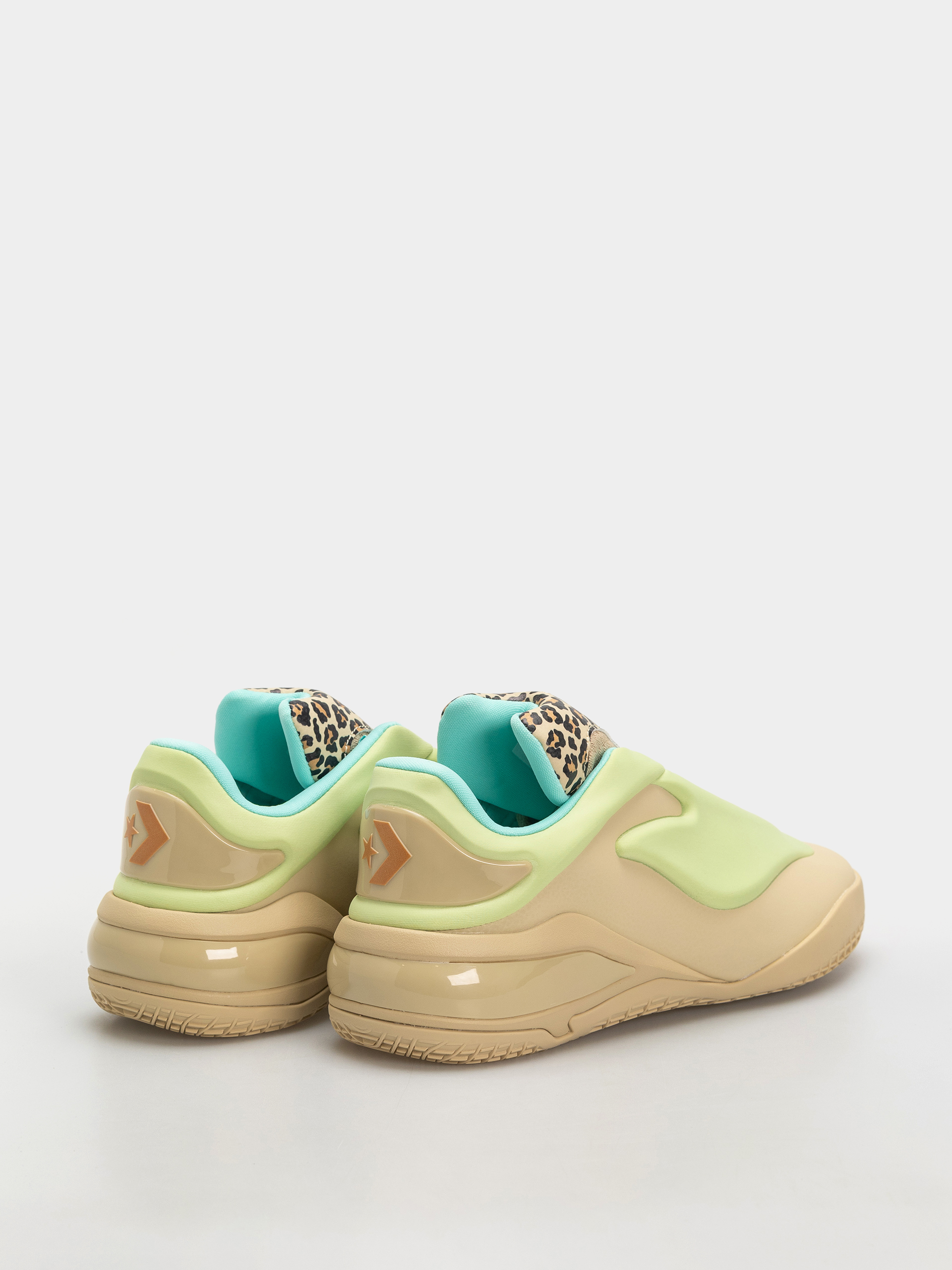 Boty Converse Shai 001 Lace Up Ox (last straw)