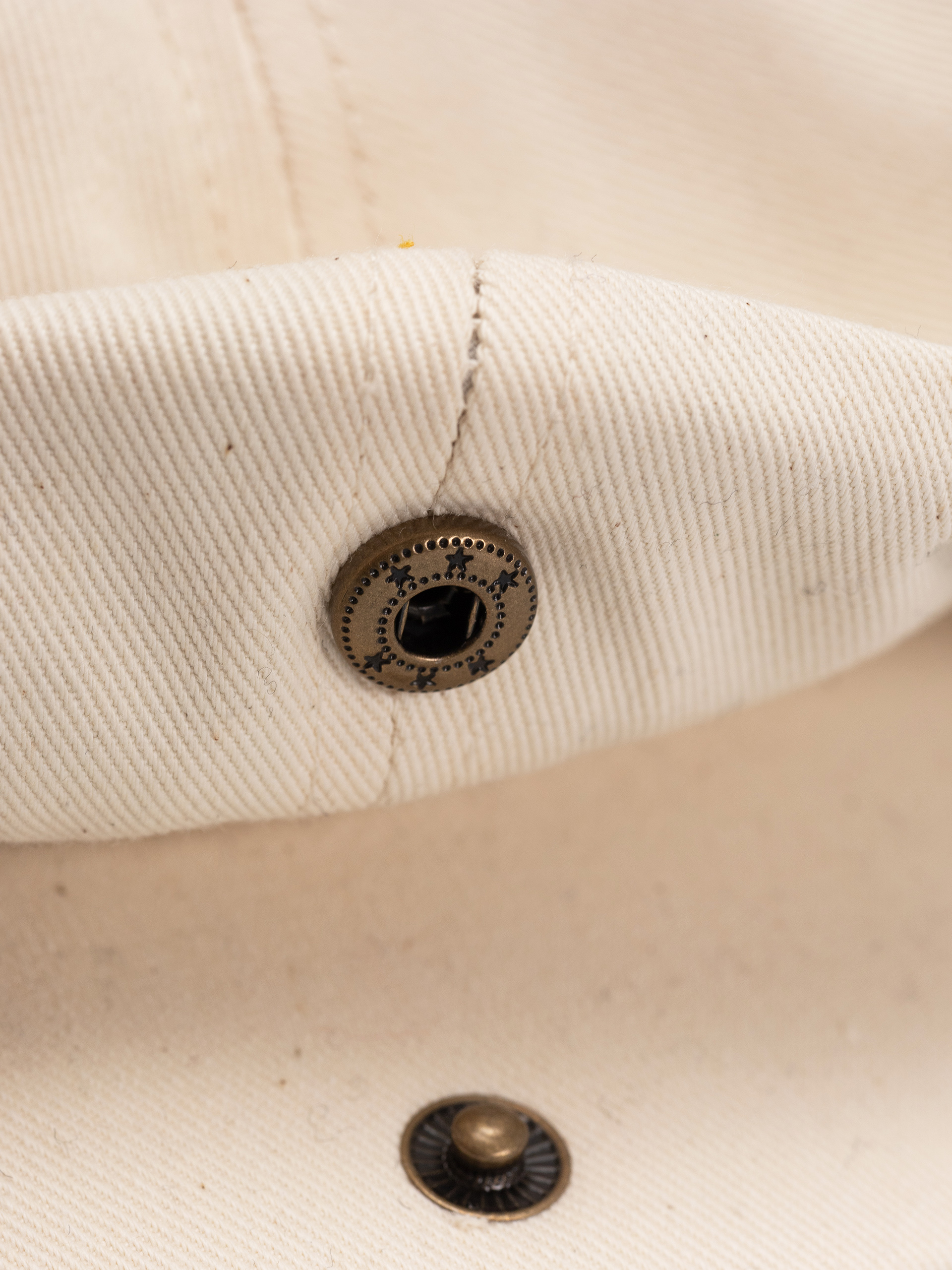 Klobouk s kšiltem Brixton Brood Snap Cap (egret white)
