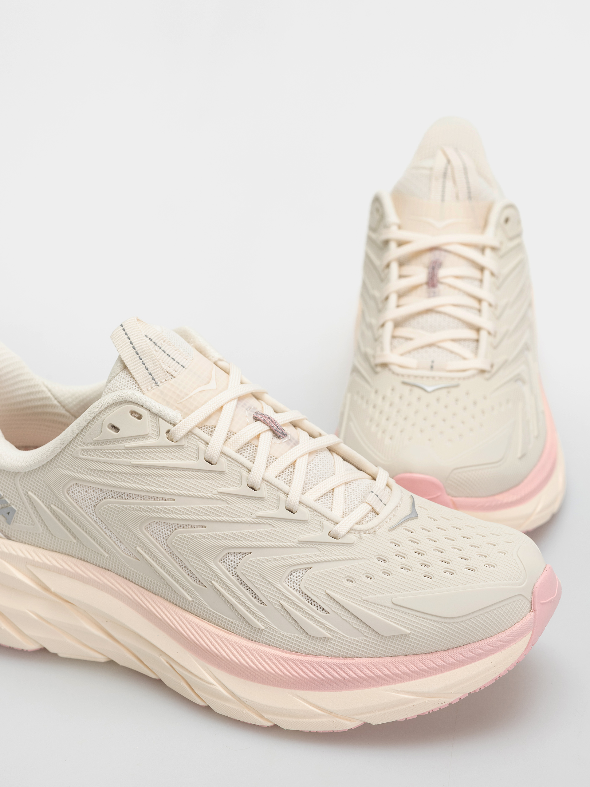 Boty Hoka Clifton UTL Wmn (alabaster/dewy pink)