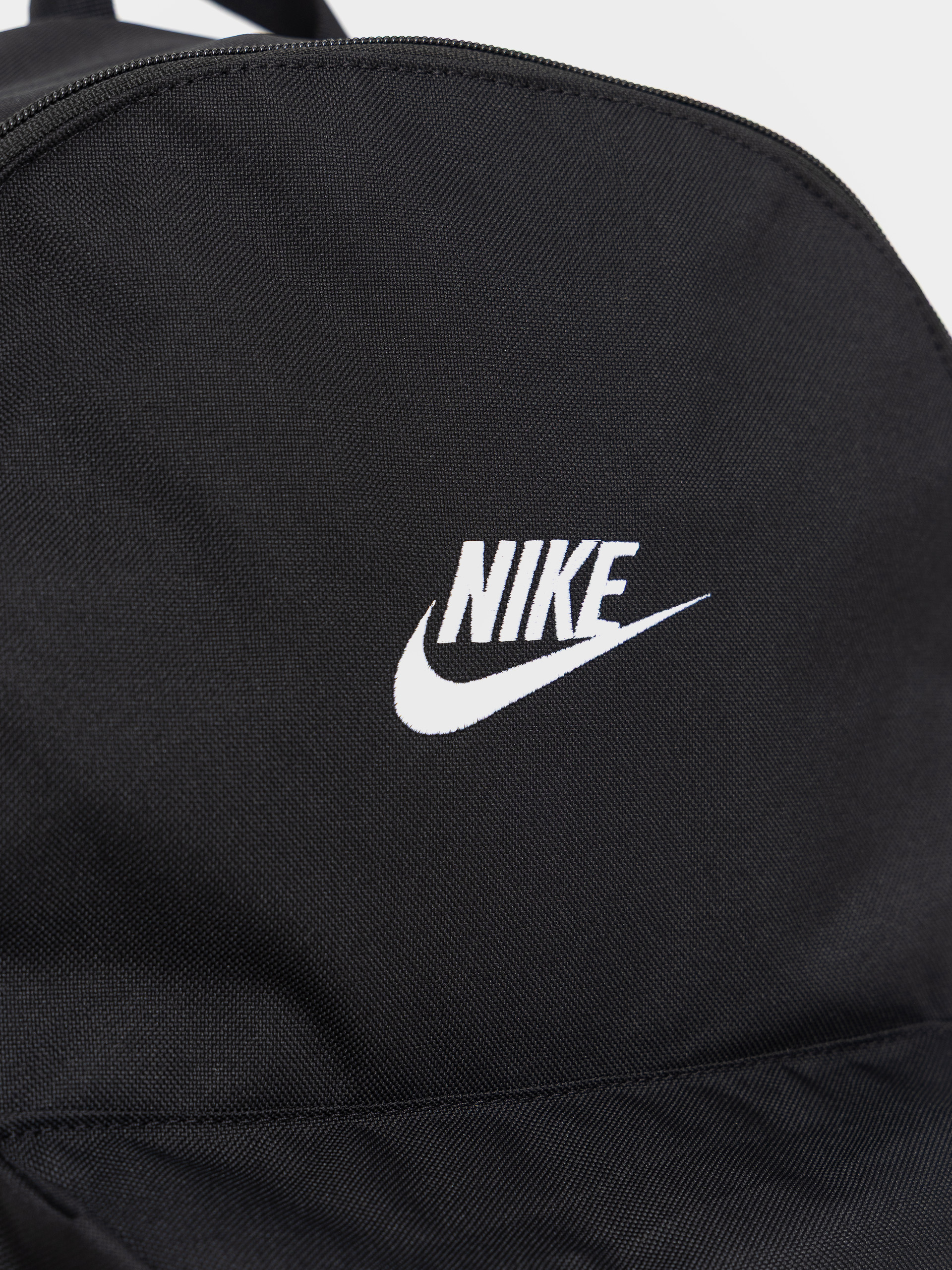 Batoh Nike SB Heritage (black/black/white)