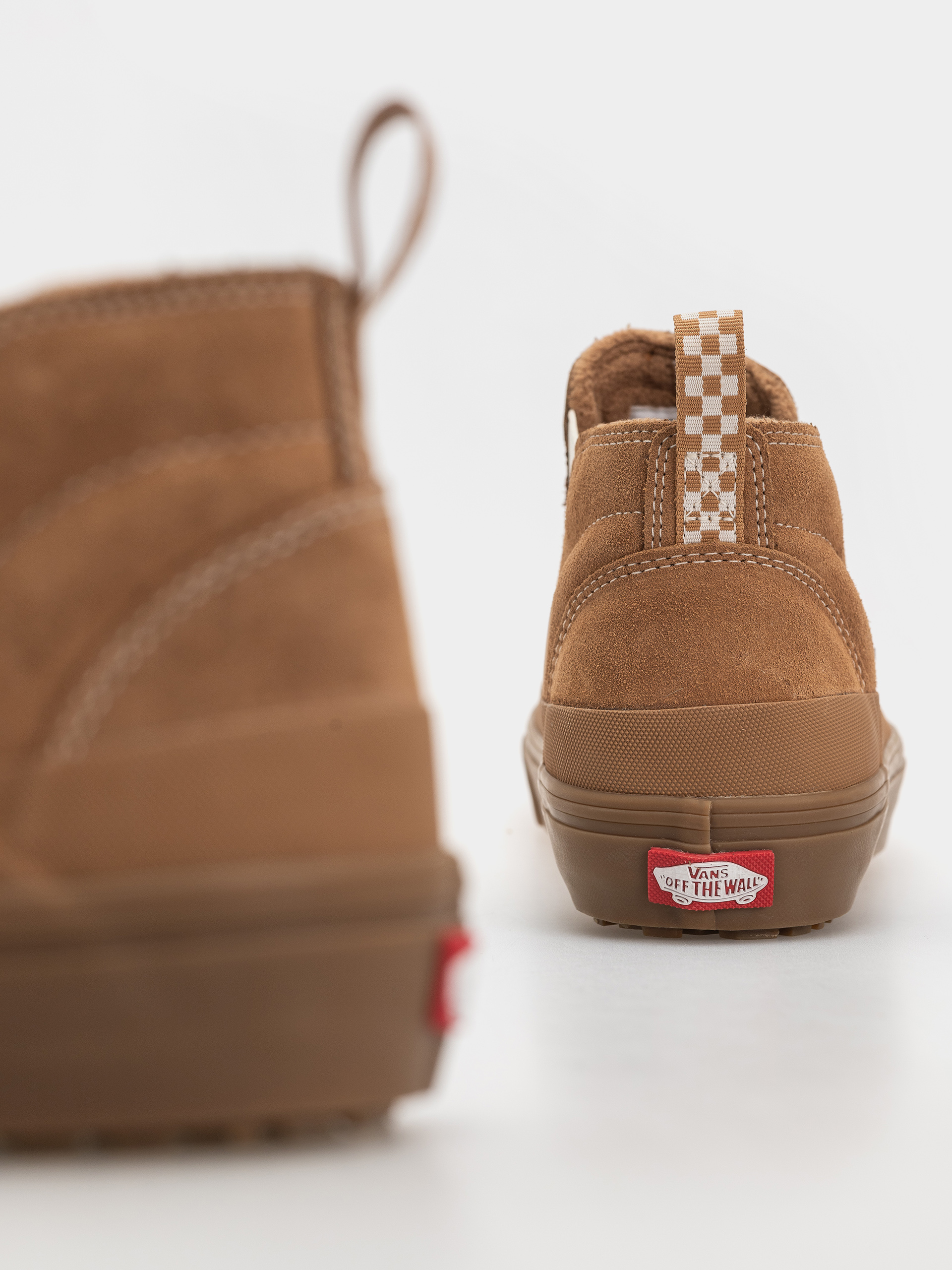 Boty Vans Mid Slip Insulated (chipmunk)