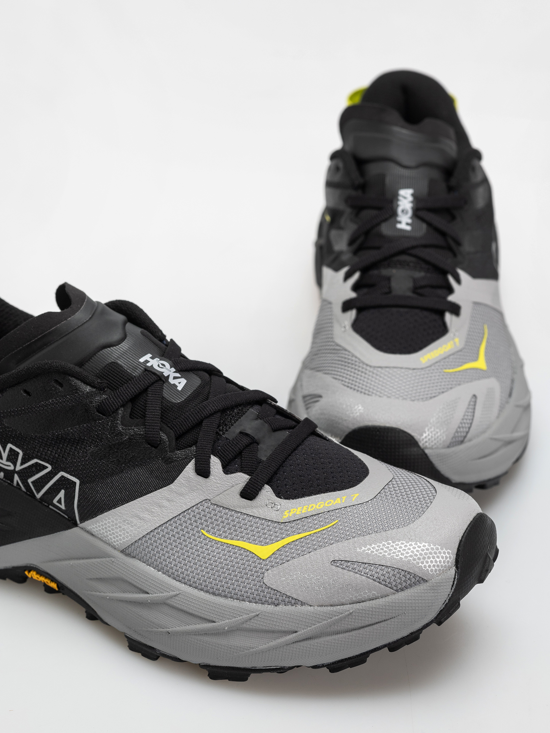 Boty Hoka Speedgoat 7 (black/stellar grey)