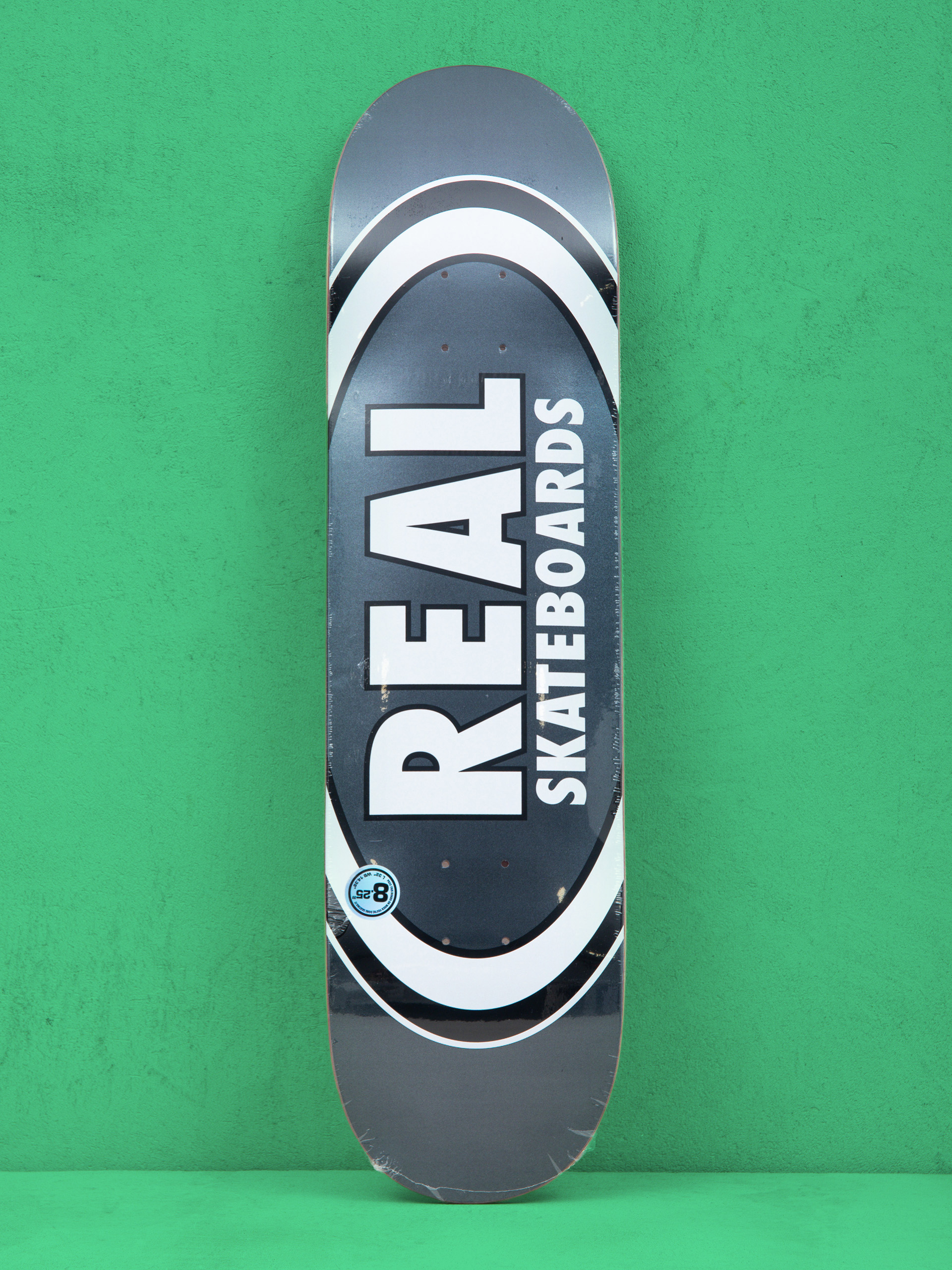 Deska Real Classic Oval (black/white)