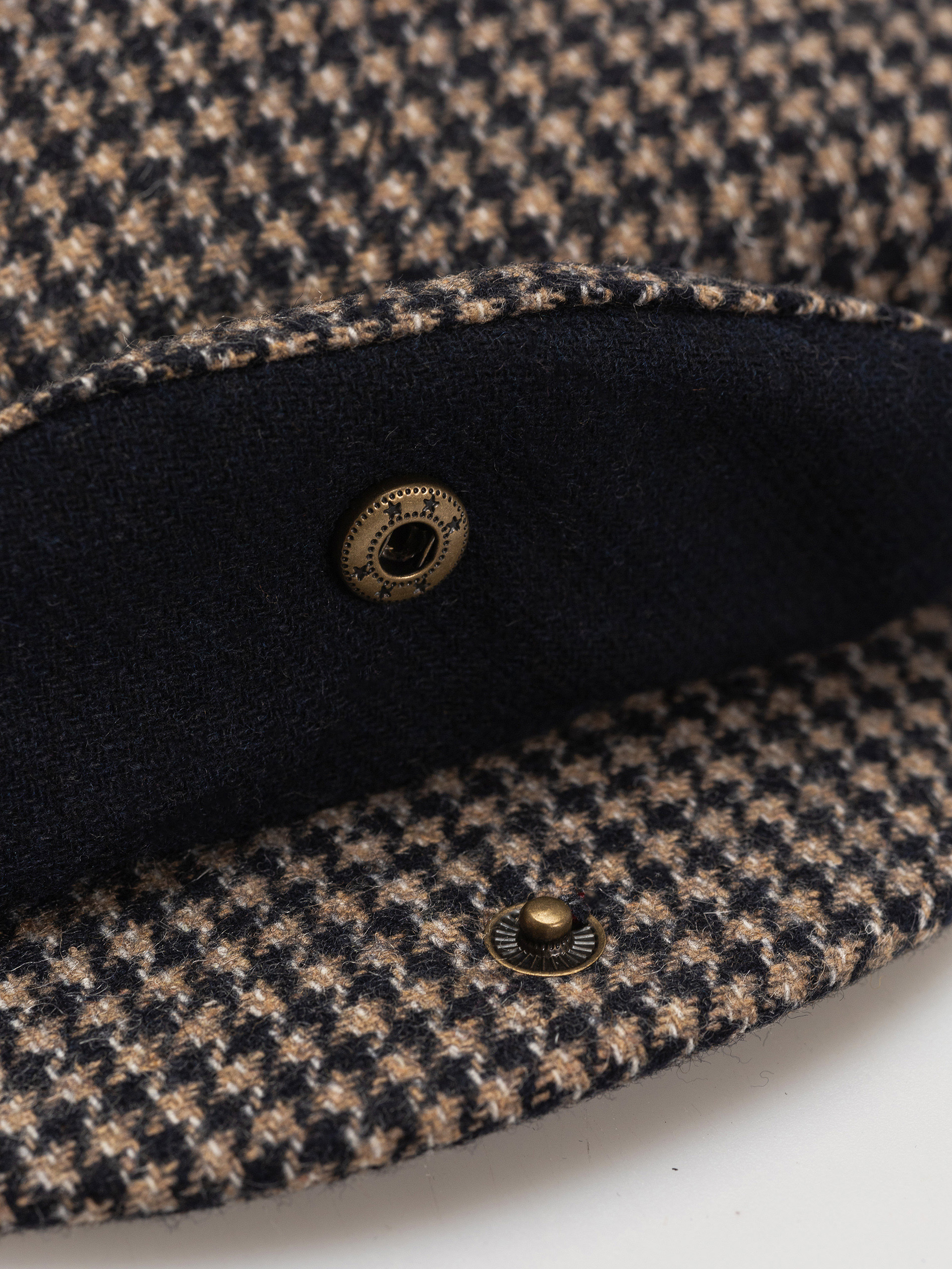 Klobouk s kšiltem Brixton Hooligan Snap Cap (navy/sand houndstooth)
