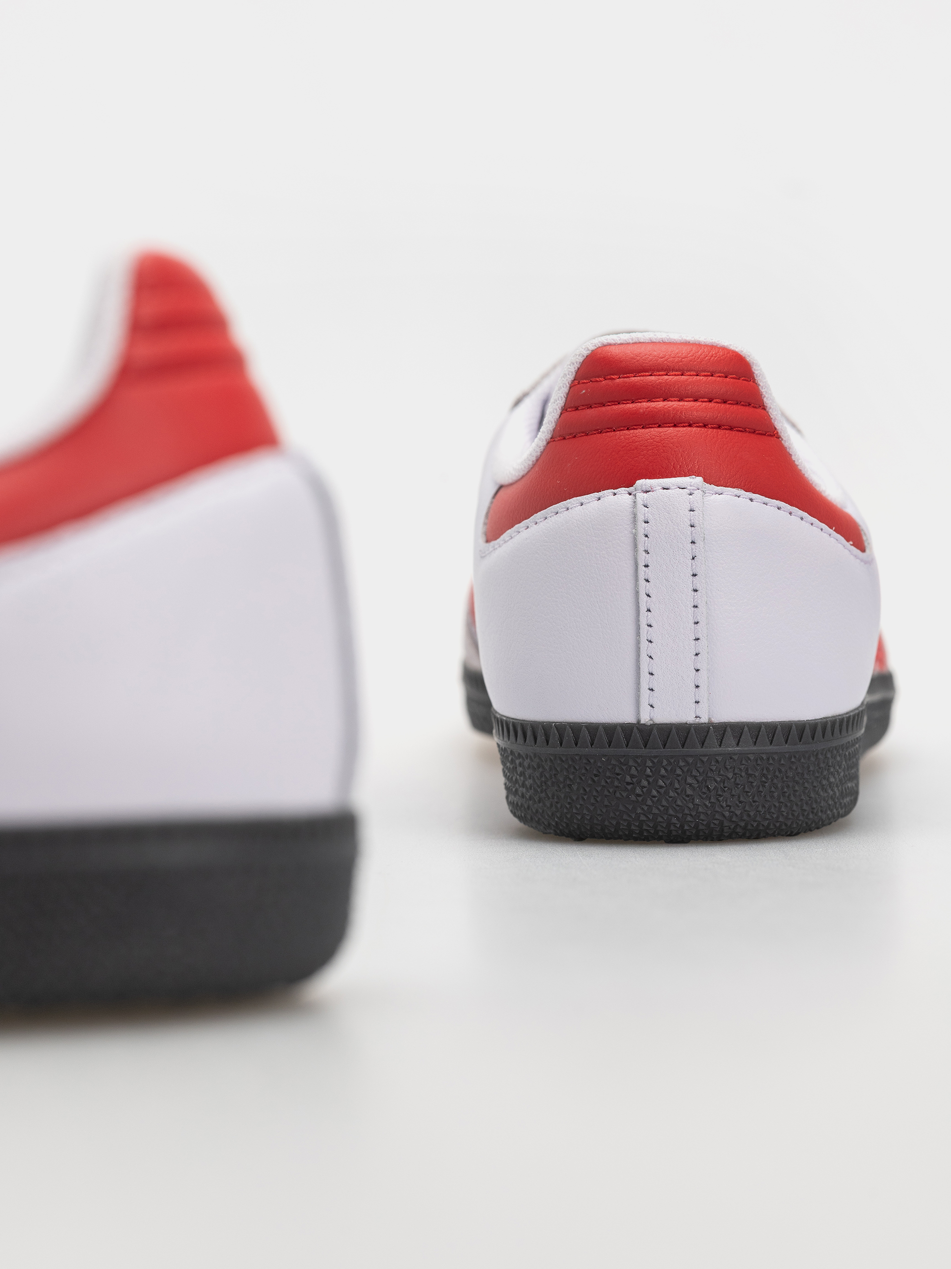 Boty adidas Samba Adv (cblack/fropur/betsca)