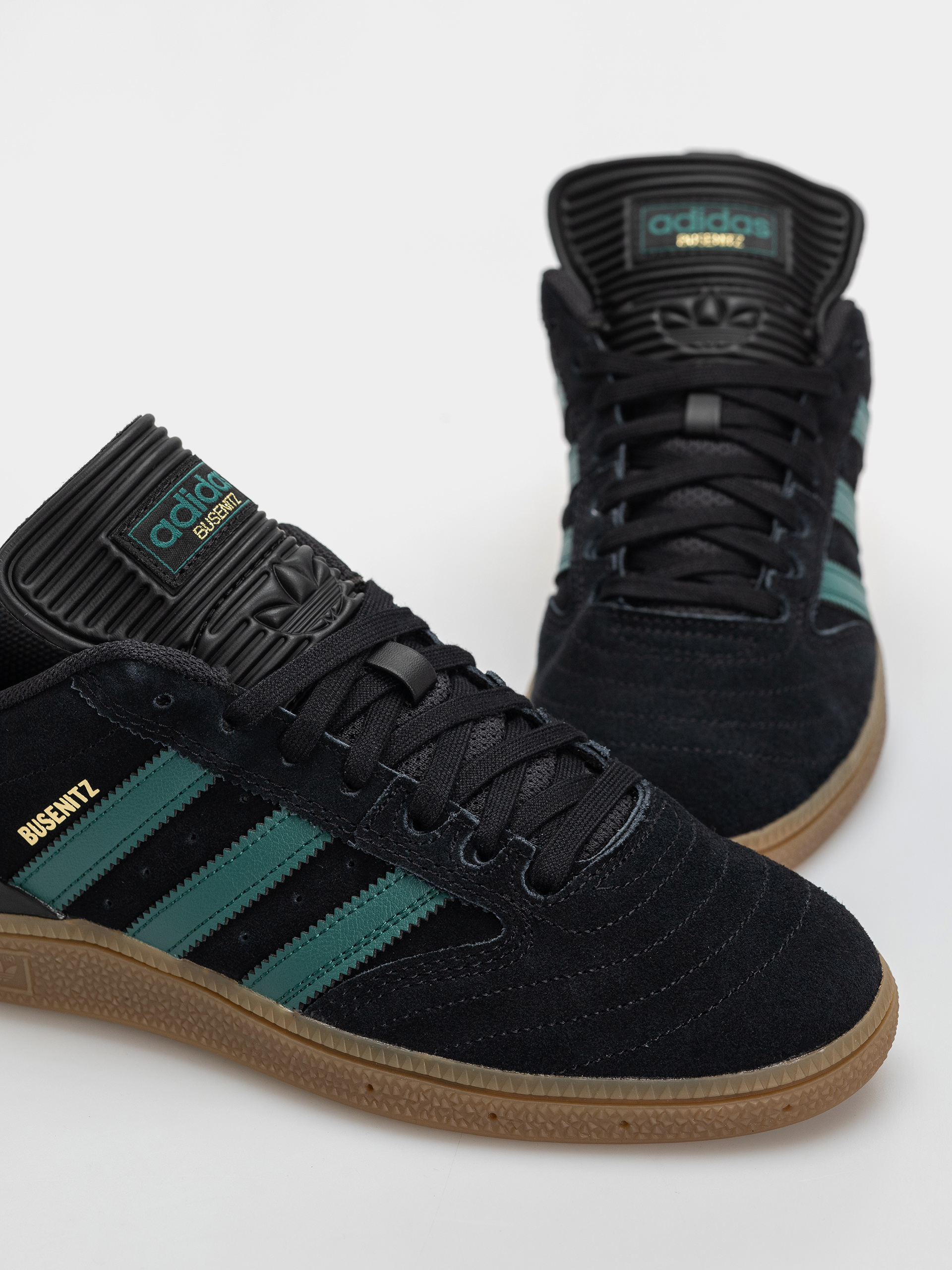 Boty adidas Busenitz (cblack/cgreen/gum4)