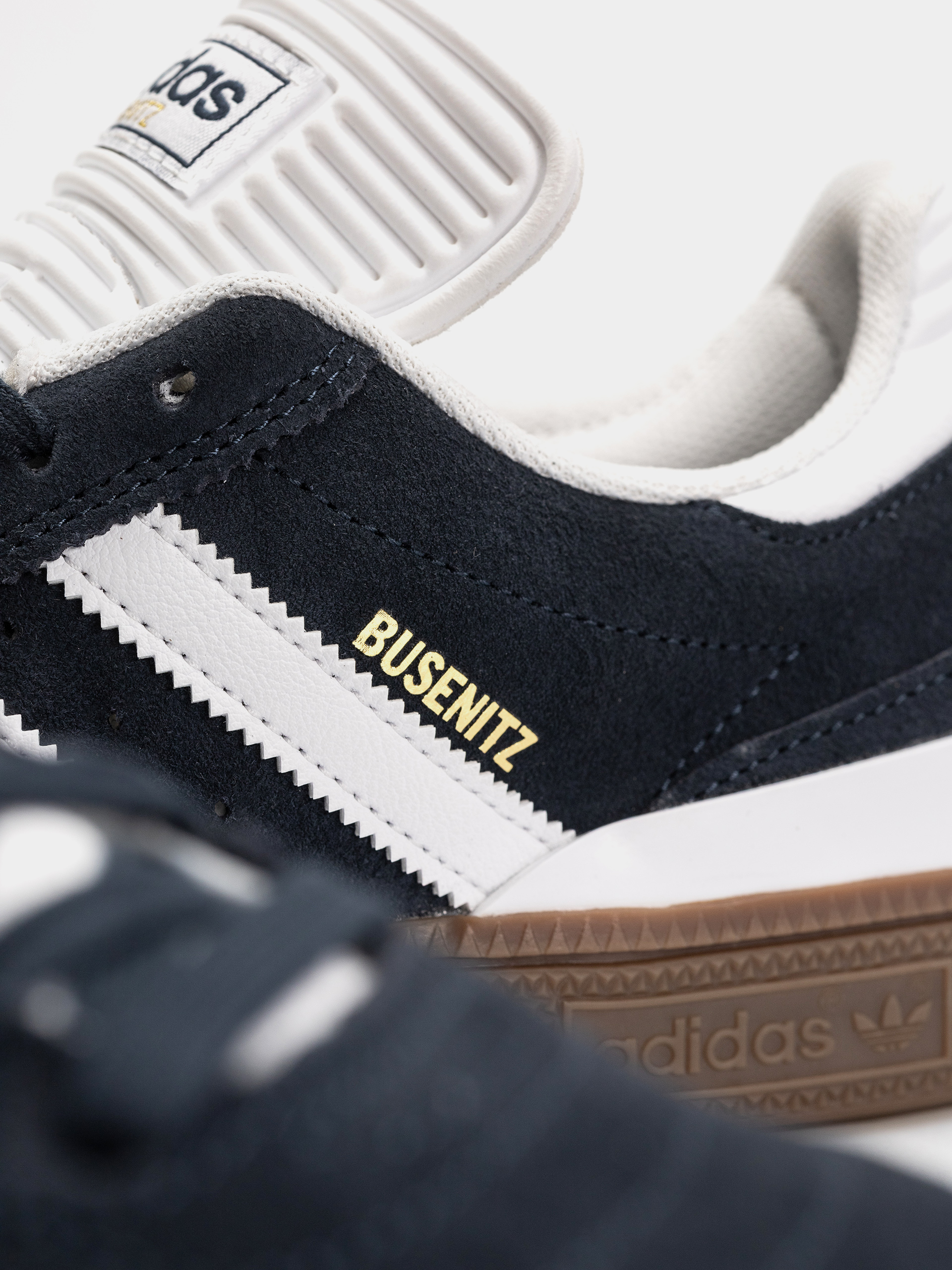 Boty adidas Busenitz (aurink/ftwwht/gum5)