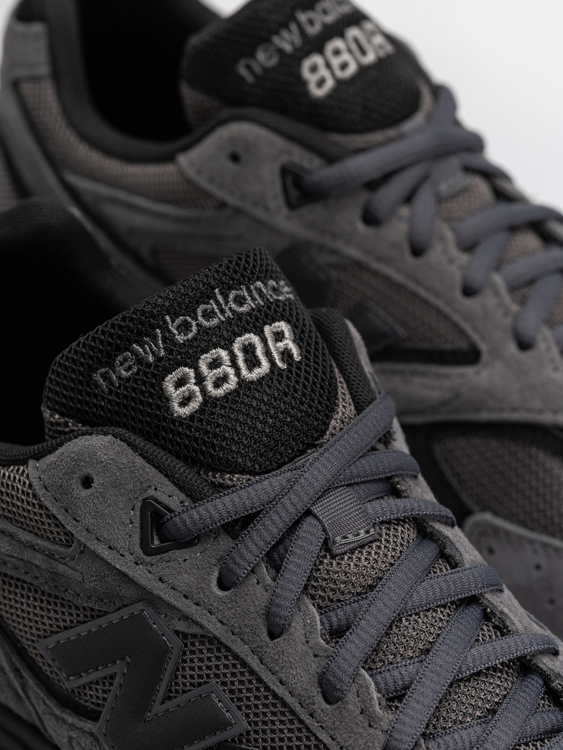 Boty New Balance 880R (magnet/black)