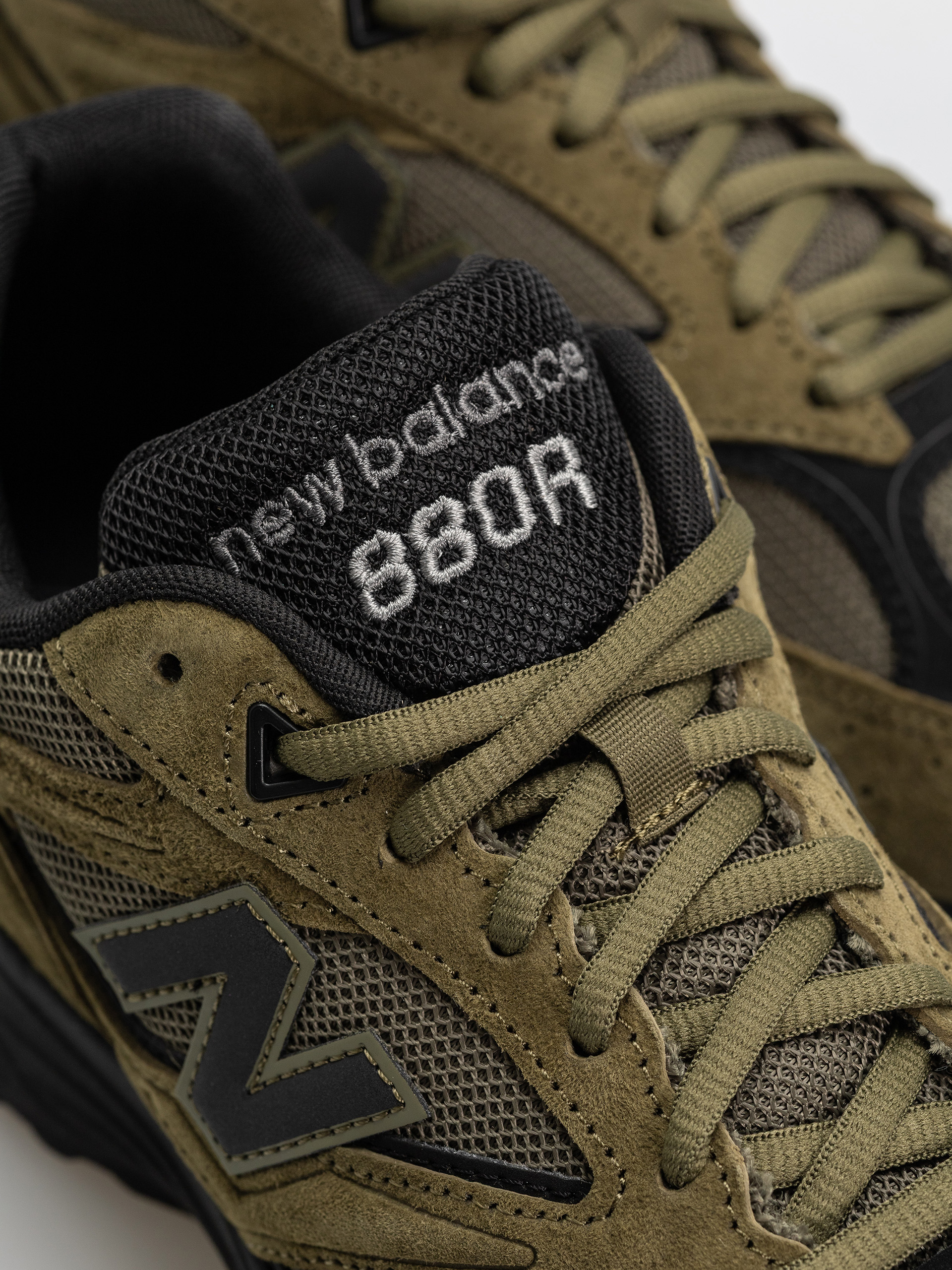 Boty New Balance 880R (wakame/black)