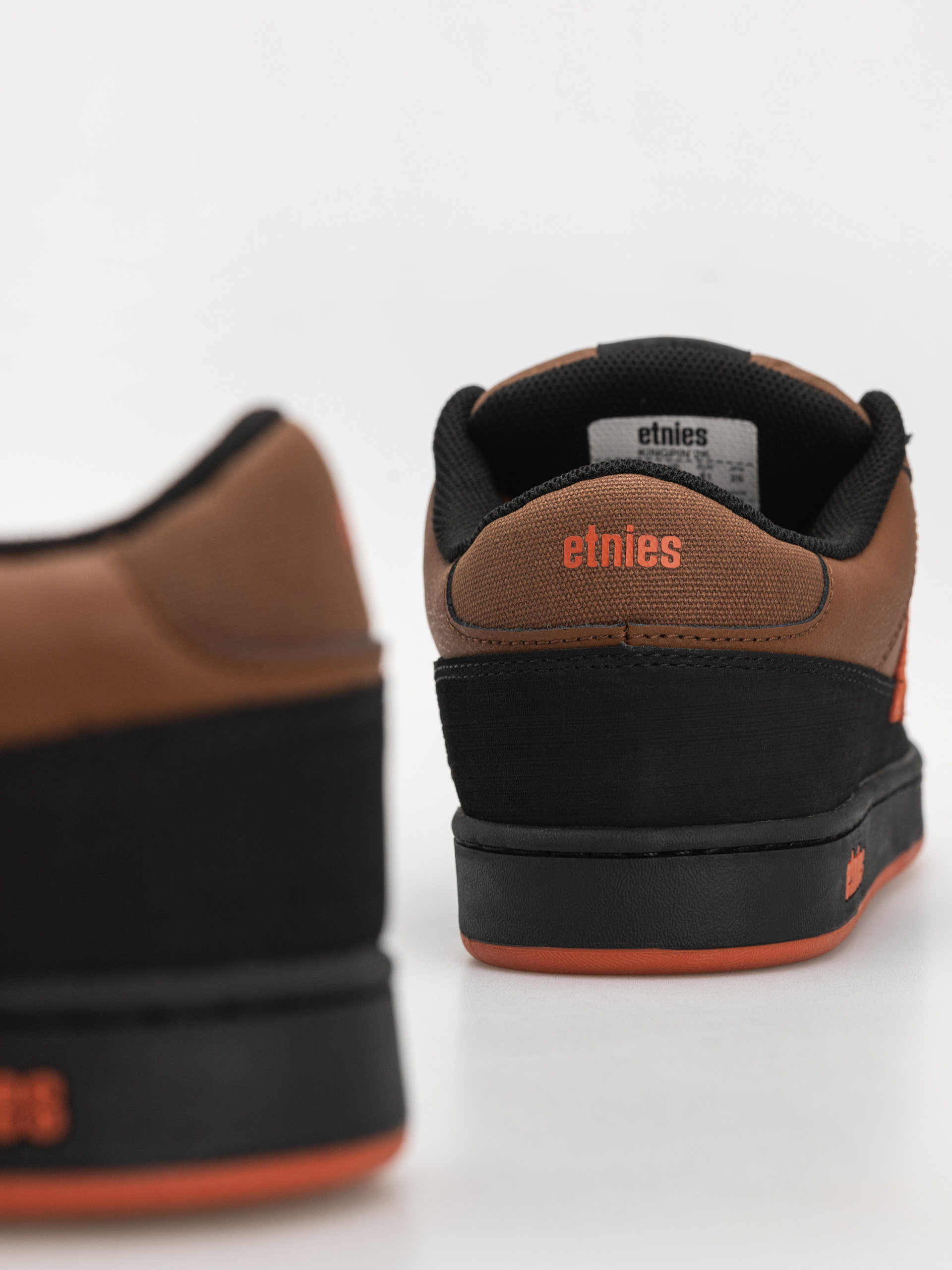 Boty Etnies Kingpin 2K (black/brown)