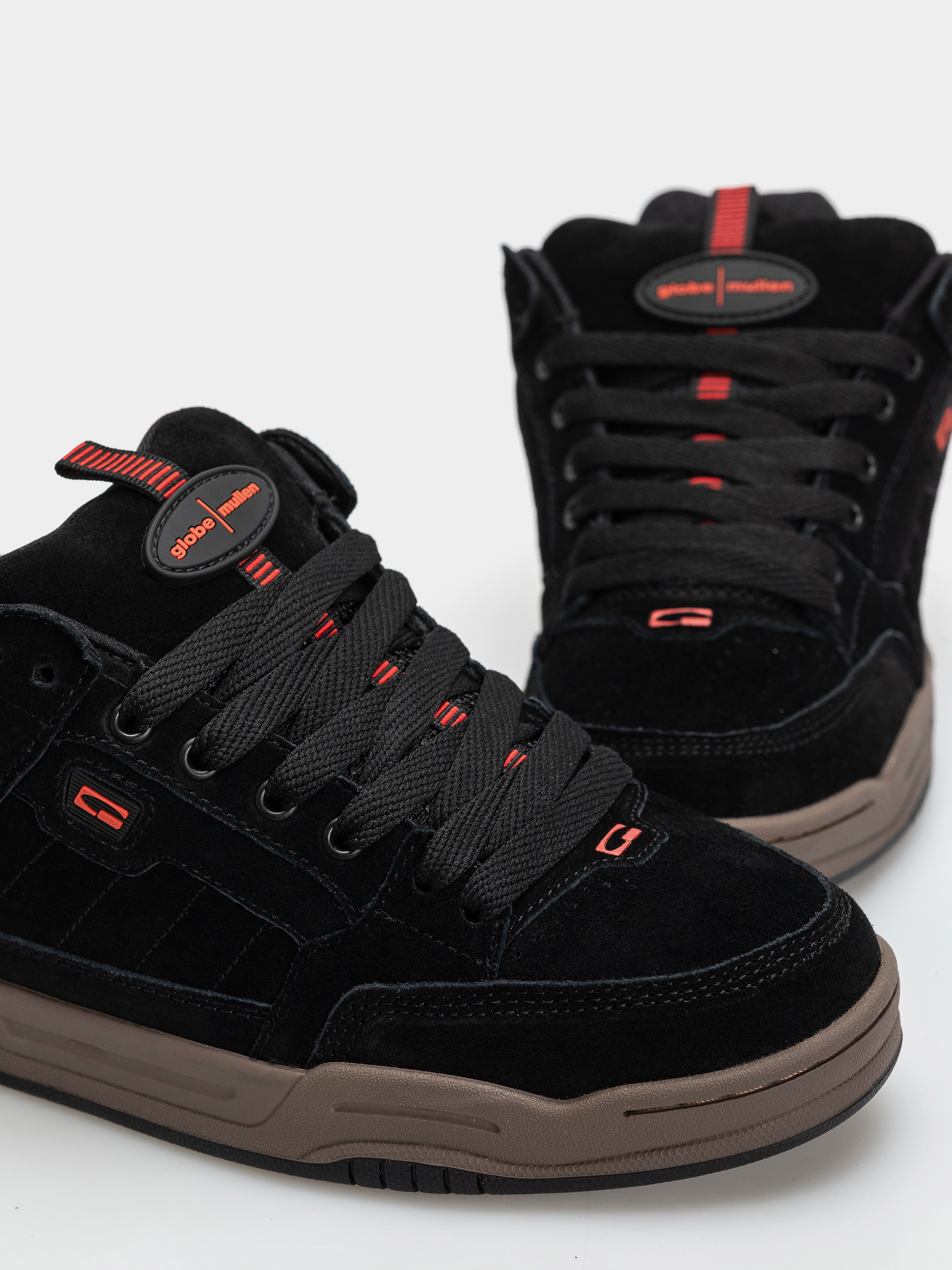 Boty Globe Tilt Prime (black/gum)