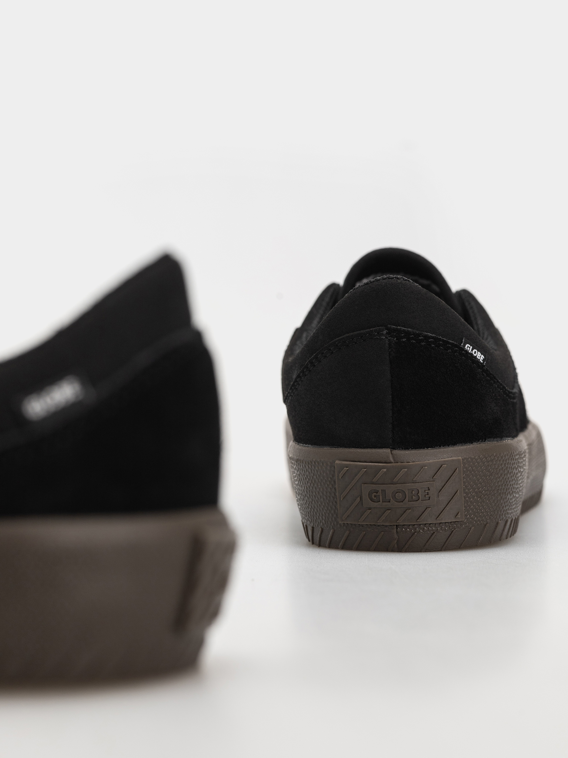 Boty Globe Melbek (black/gum)