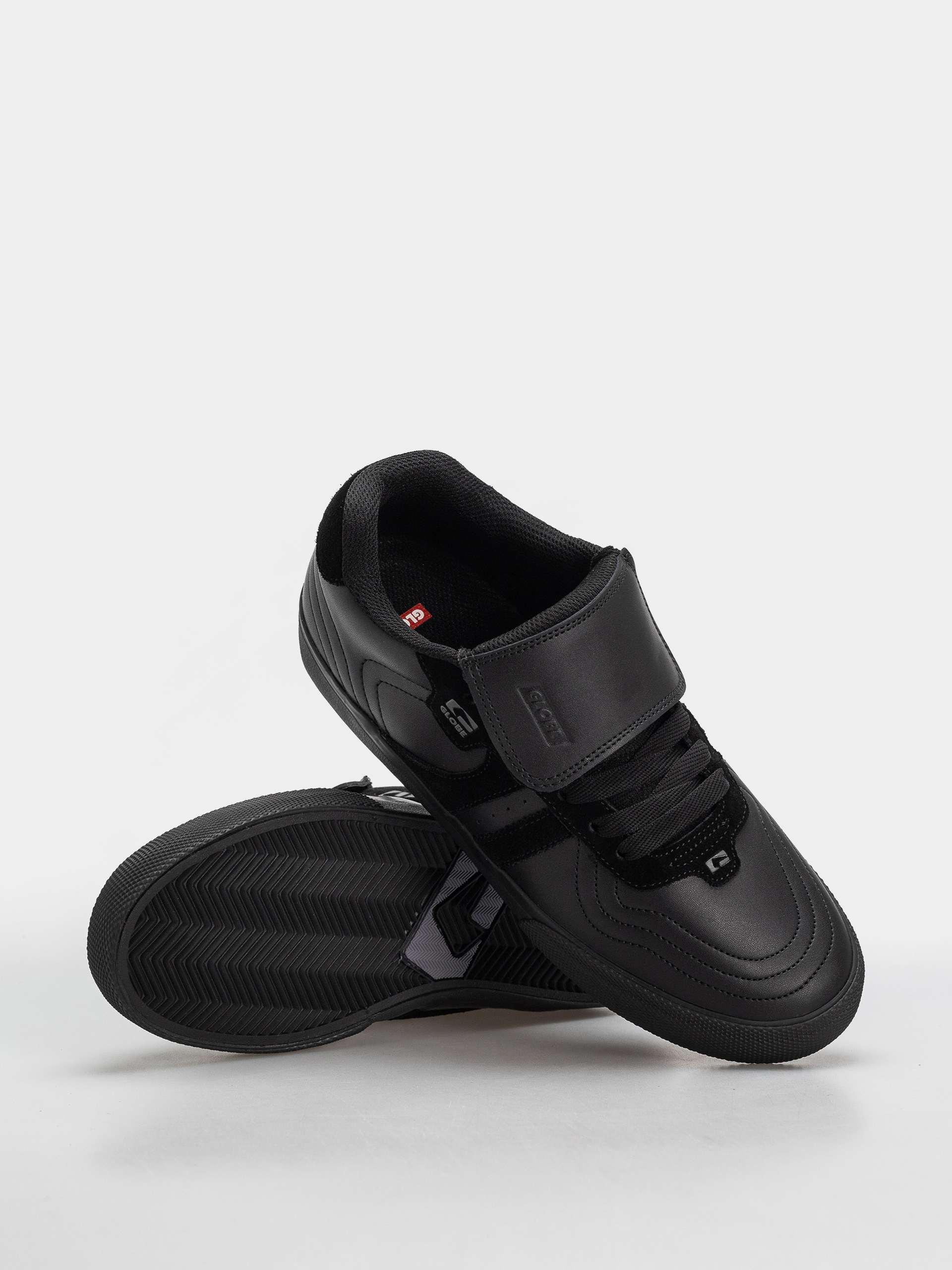 Boty Globe Encore 2 (black cushion)